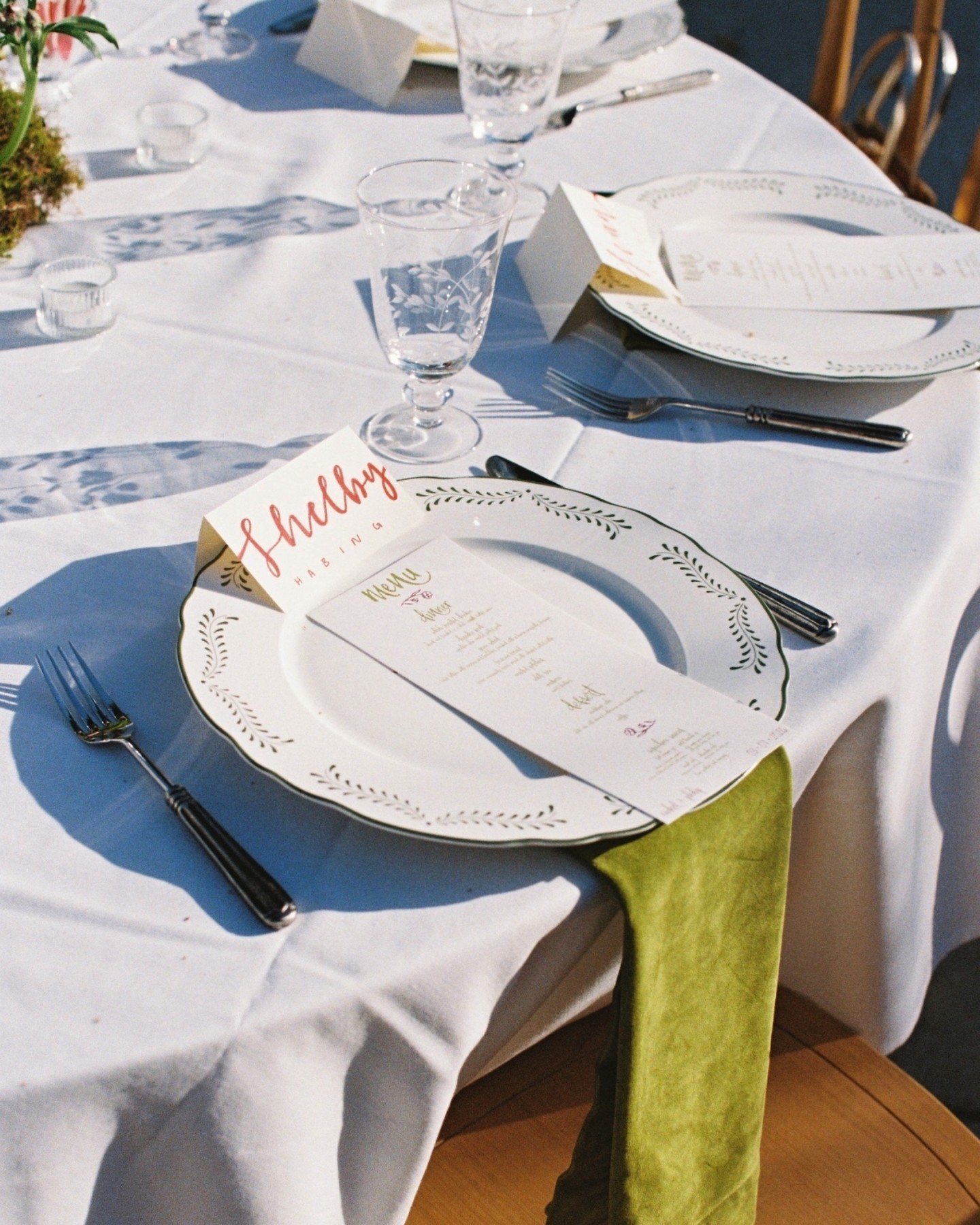 place cards and menus for rachel &amp; philip&rsquo;s wedding &mdash; literally itching to share all the beautiful pictures from @thewilliamsfilms
