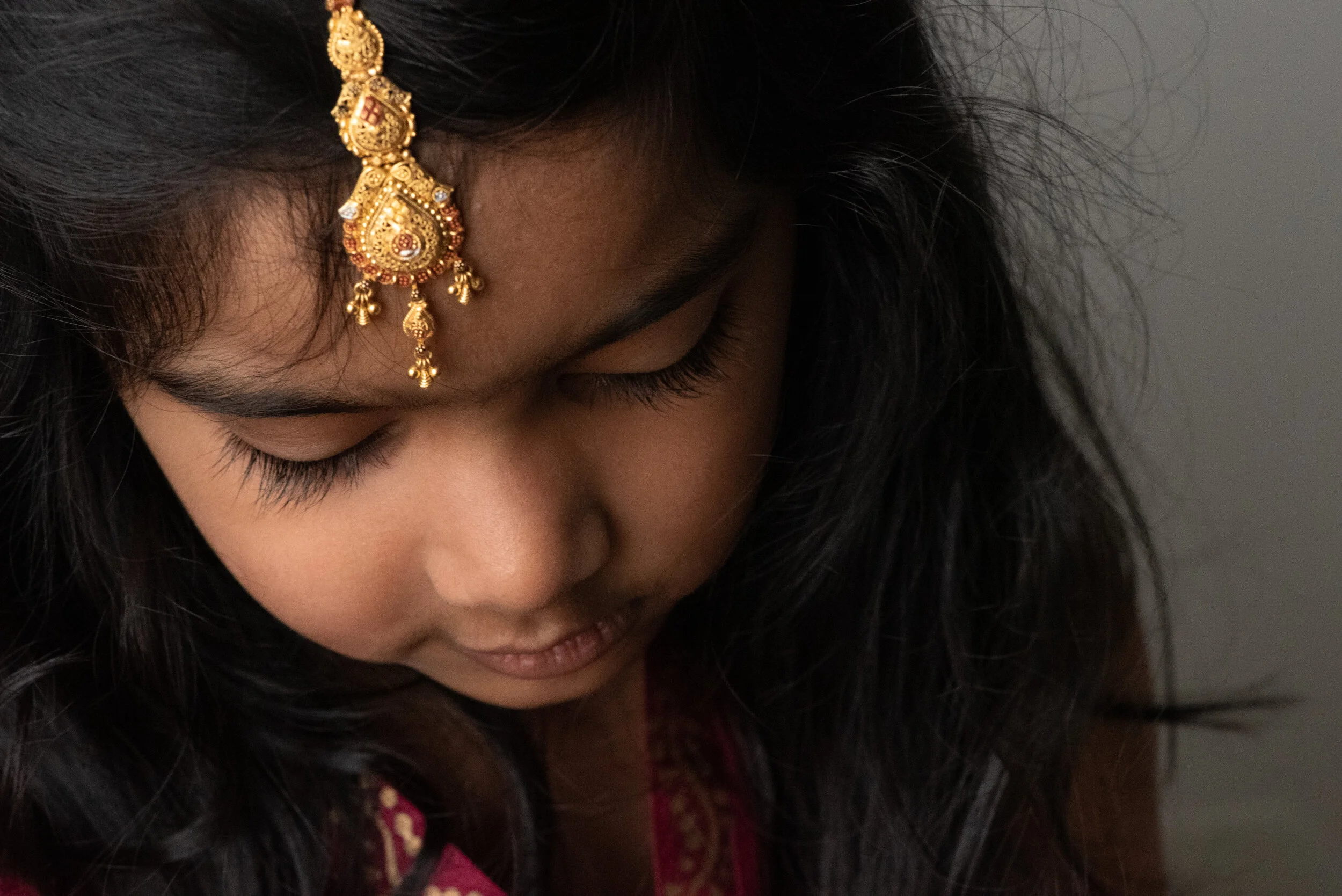 girl with indian jewelry, asian girl in traditional clothes, charlotte family photographer