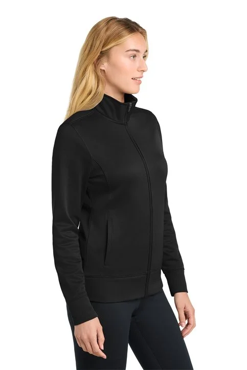 624Wx724H-6918-Black-4-LST241BlackModelSide3.jpg