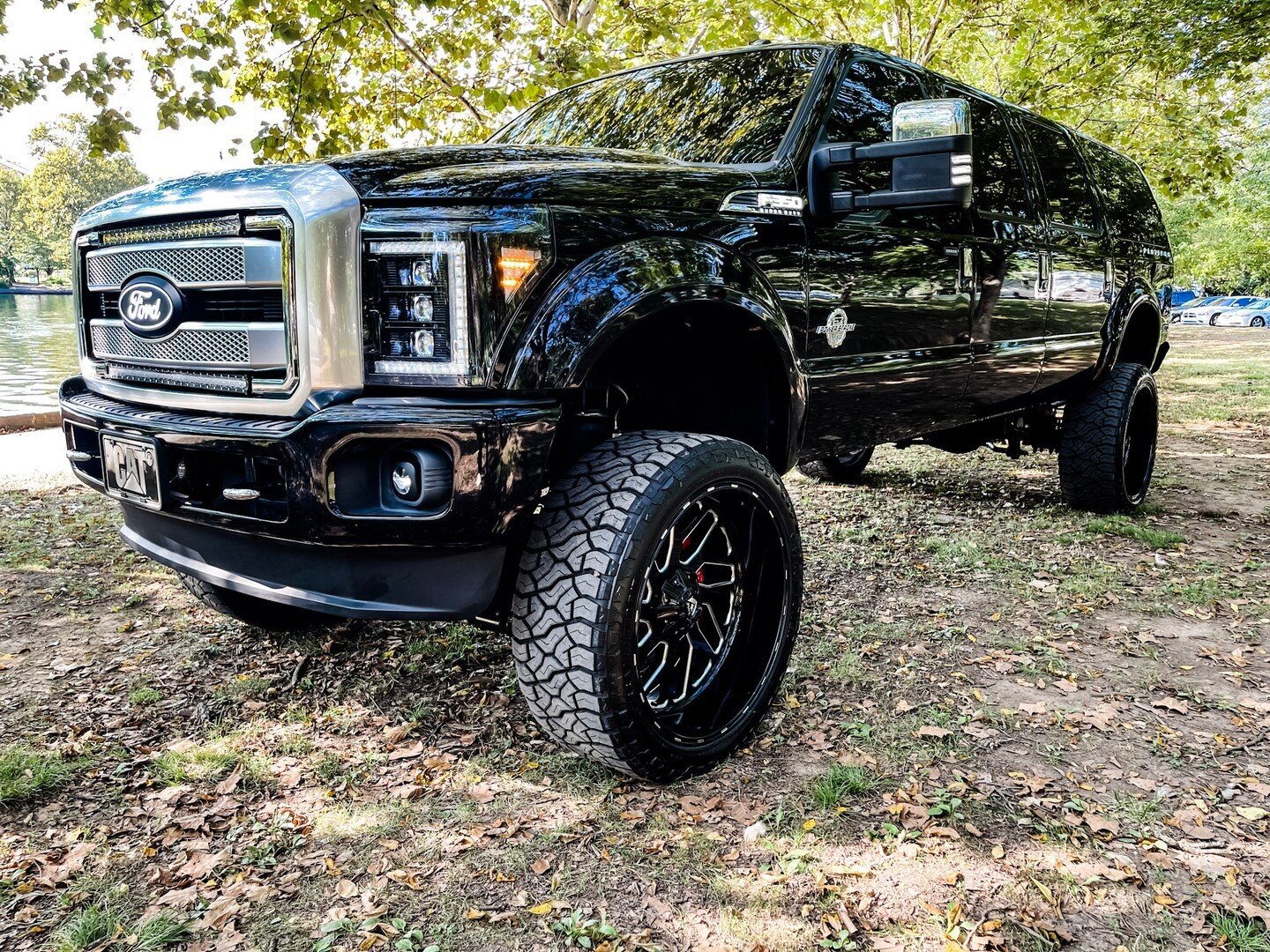 We would list what is custom on this one...but the list of what is NOT custom is shorter. 

#southernfleetcustoms #customauto #liftkit #customwheels #customford #fordbuild #customexterior #custominterior #customlighting