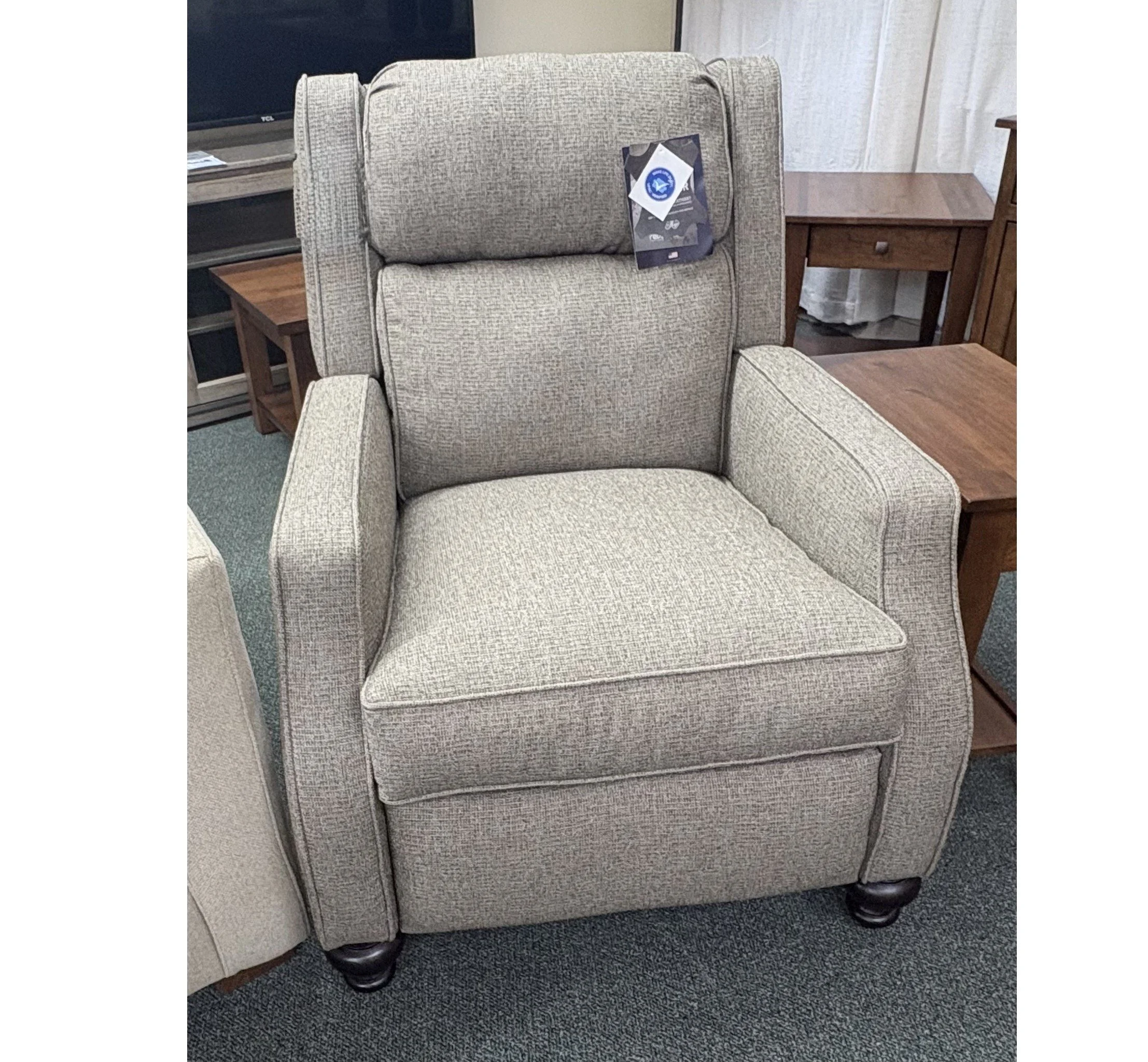 facbric manual recliner 1.jpg