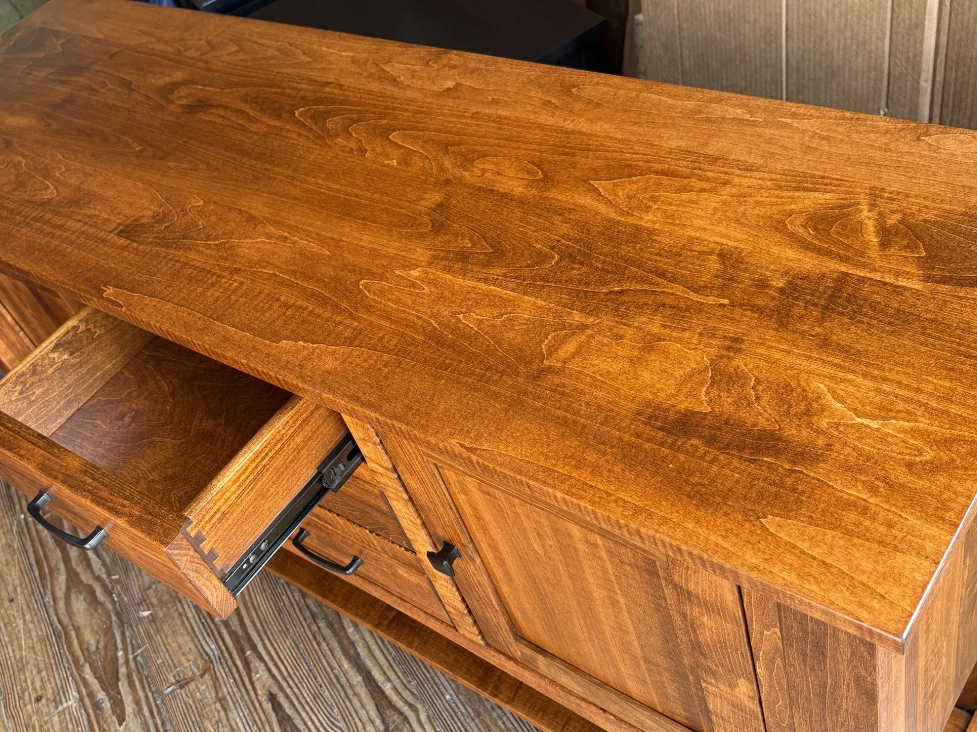 woodside server 3.jpg