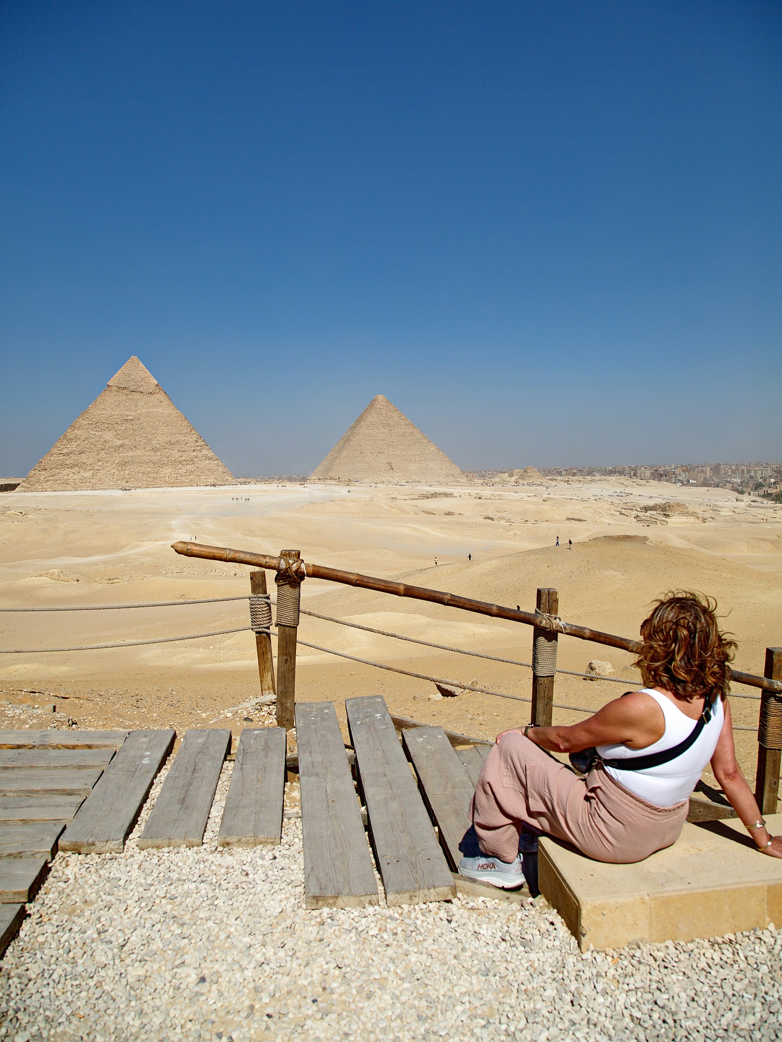 Egypt Experiential Tourwomen-travel-abroad-LaYzzbKlMl8-unsplash.jpg