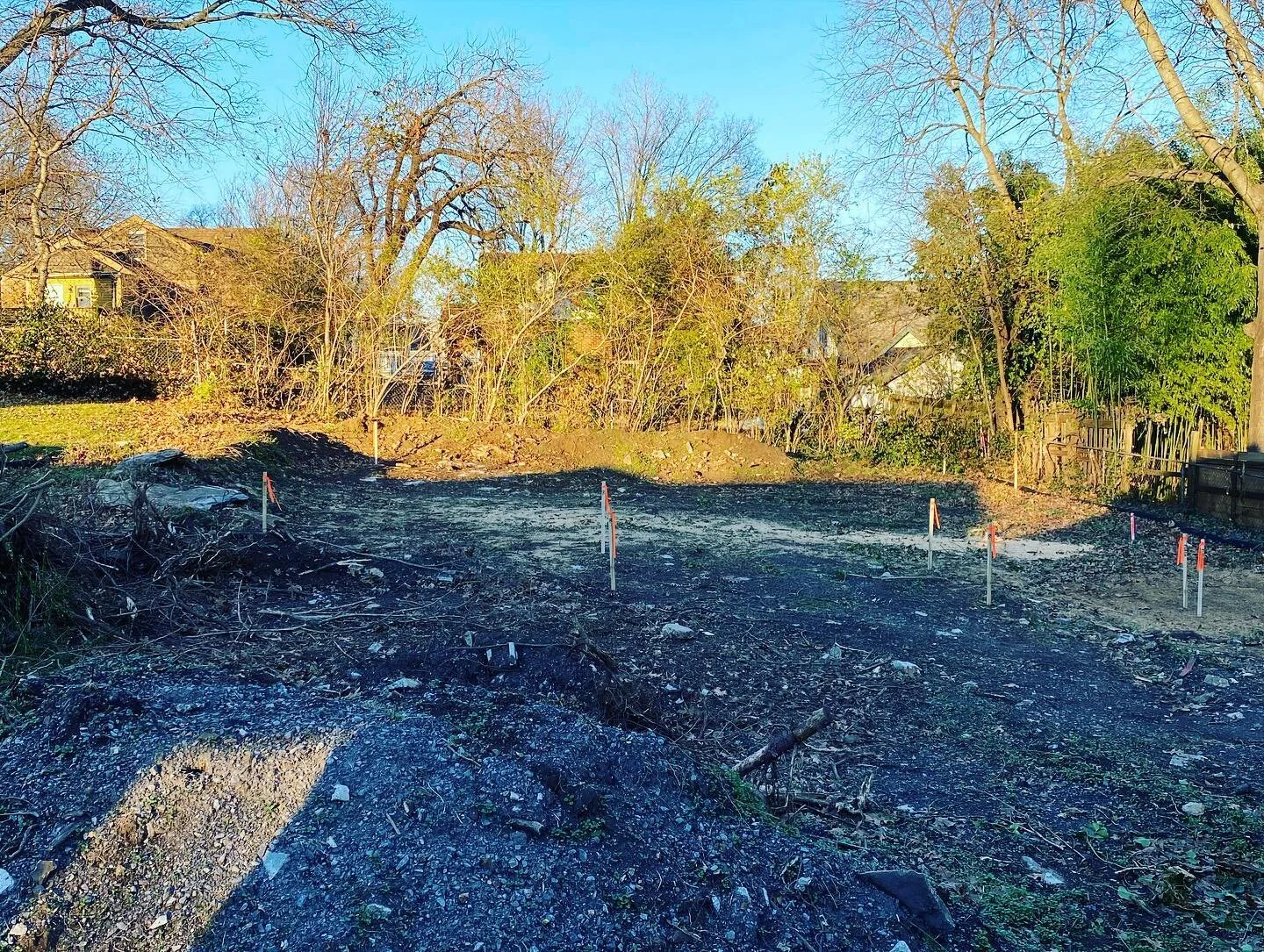 🧱 Block by block 🧱
⠀⠀⠀⠀⠀⠀⠀⠀⠀ ⠀⠀⠀⠀⠀⠀⠀⠀⠀⠀⠀⠀⠀⠀⠀⠀⠀⠀
Footers, foundations, and blocking... OH MY! ⠀⠀⠀⠀⠀⠀⠀⠀⠀ ⠀⠀⠀⠀⠀⠀⠀⠀⠀⠀⠀⠀⠀⠀⠀⠀⠀⠀
Things are starting to take shape on our East Nashville new build on Carolyn Ave.
⠀⠀⠀⠀⠀⠀⠀⠀⠀ ⠀⠀⠀⠀⠀⠀⠀⠀⠀⠀⠀⠀⠀⠀⠀⠀⠀⠀
⠀⠀⠀⠀⠀⠀⠀⠀⠀ ⠀⠀⠀⠀⠀