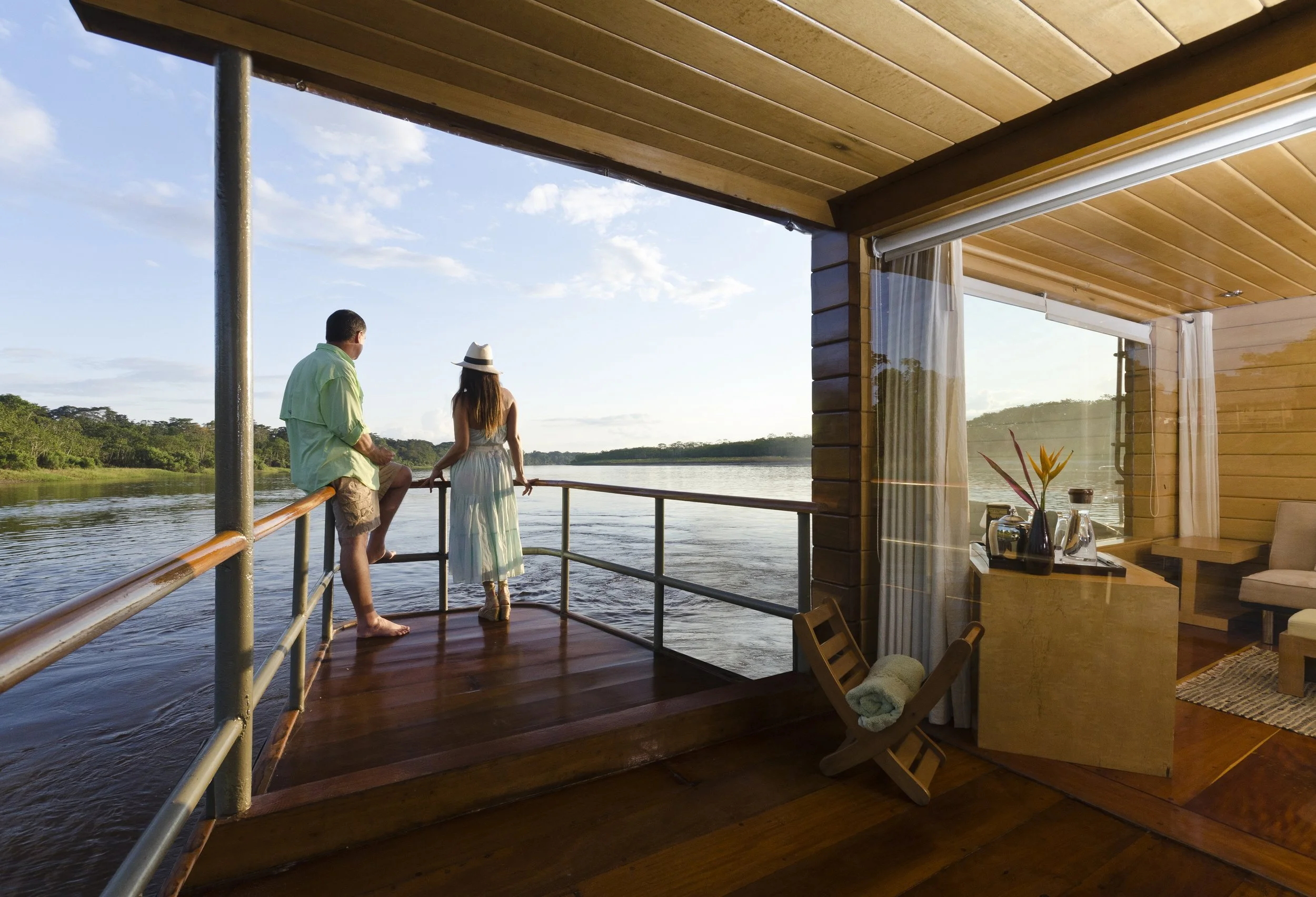 Deluxe Master Suite.jpg