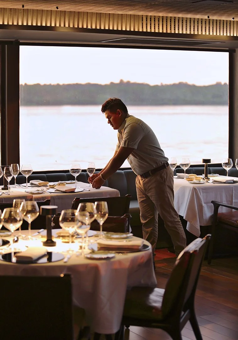 Aqua Nera_Dining Service_03.jpg