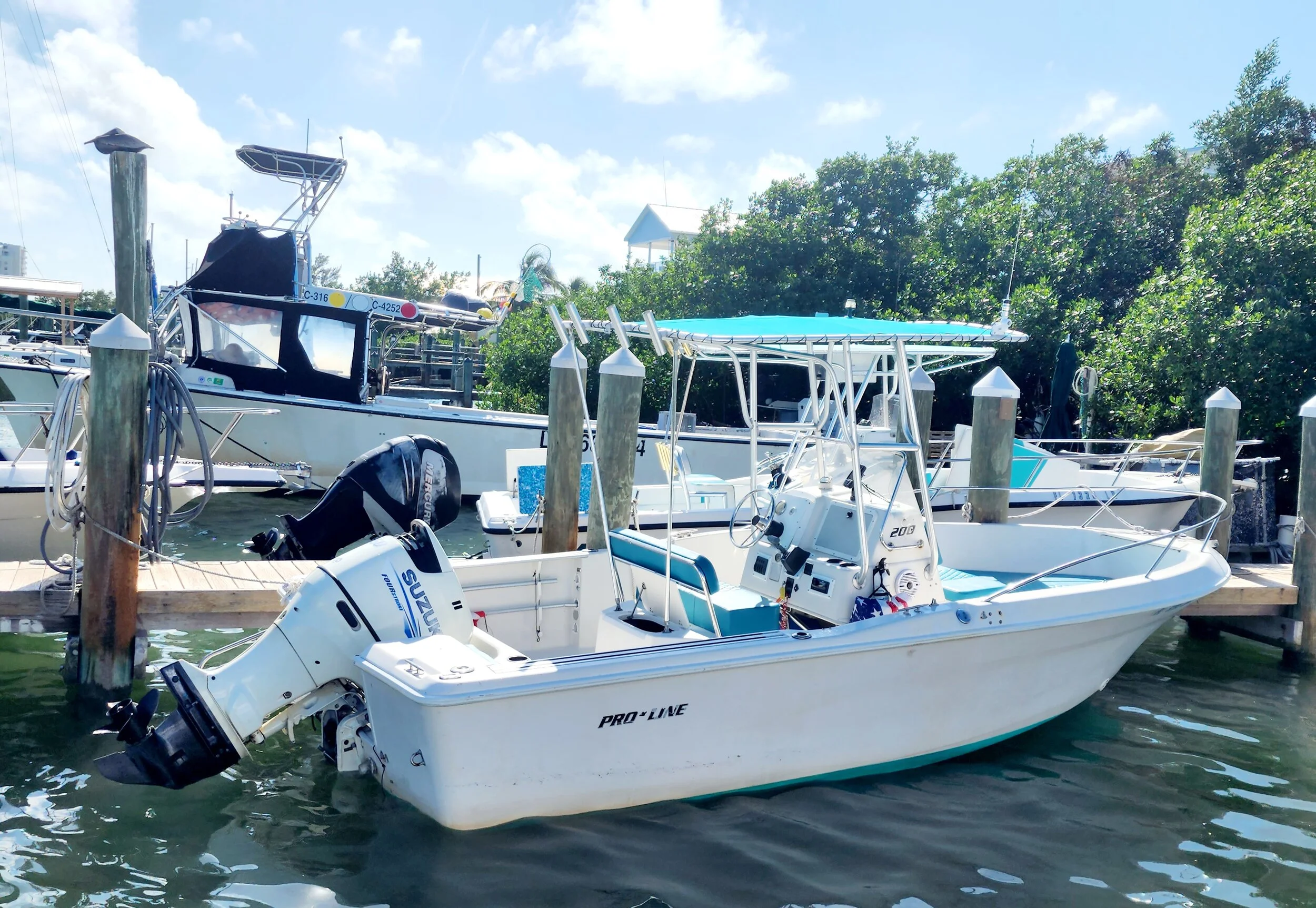 21' PROLINE — COCO'S BOAT RENTALS MARATHON FLORIDA