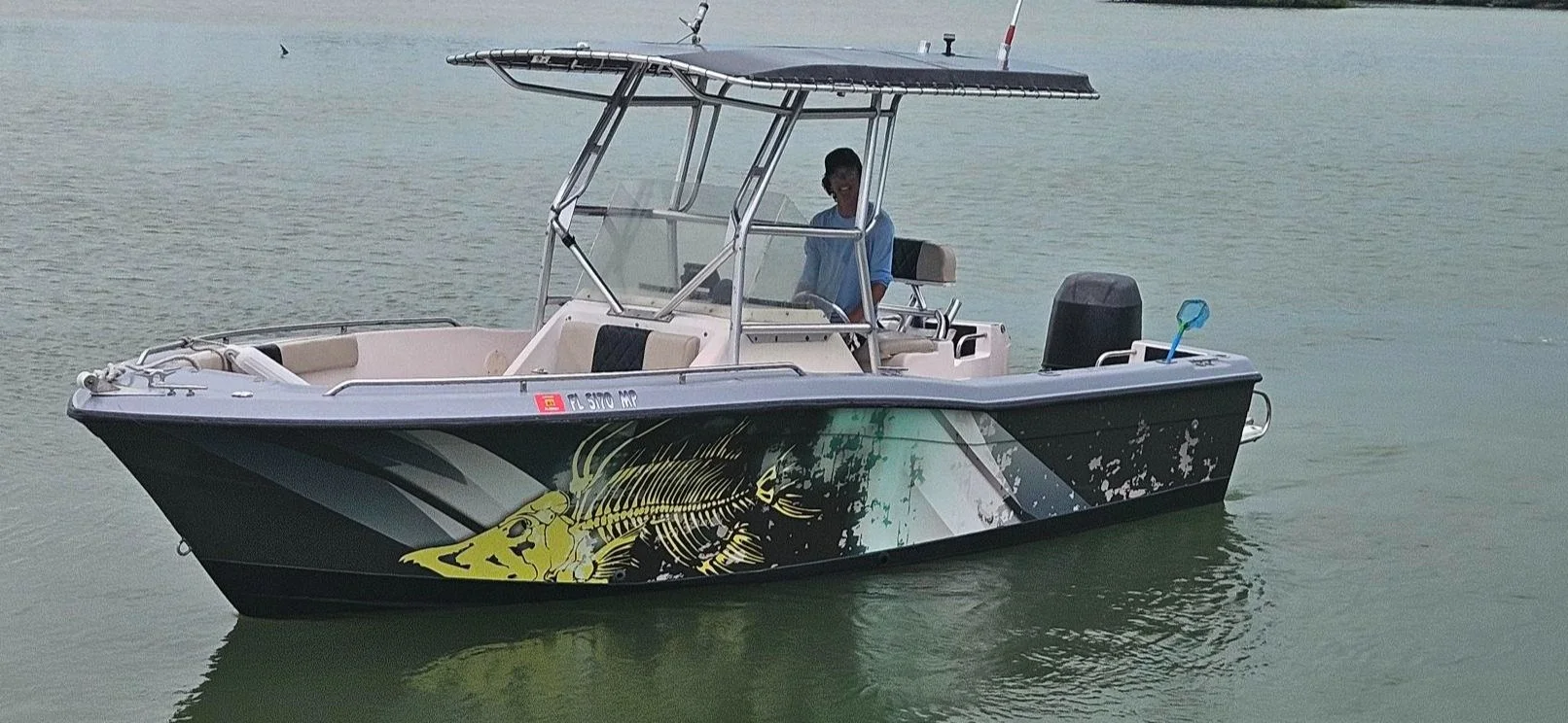 pro-0Mv6MWUl.jpg