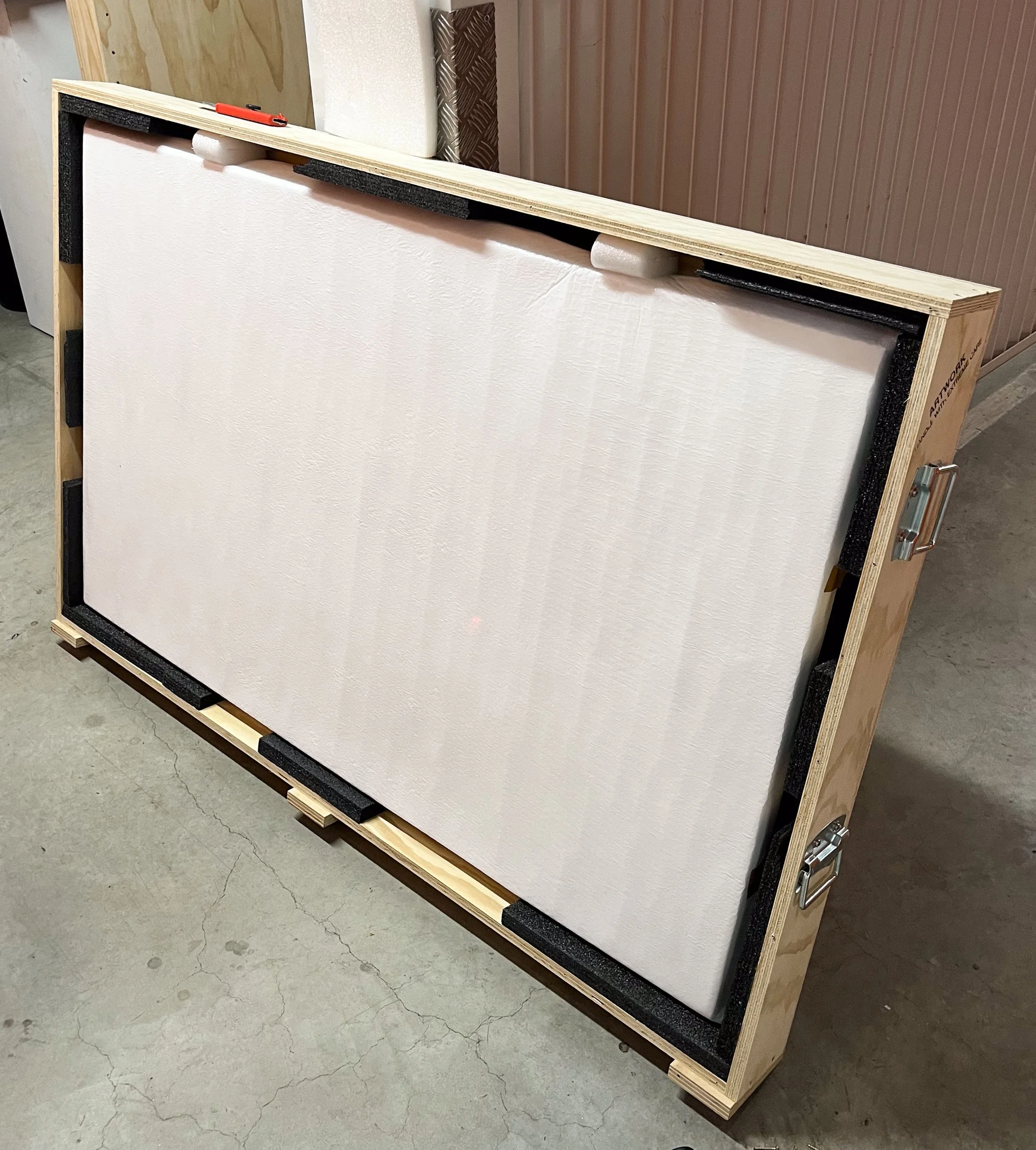 crating_1.jpg