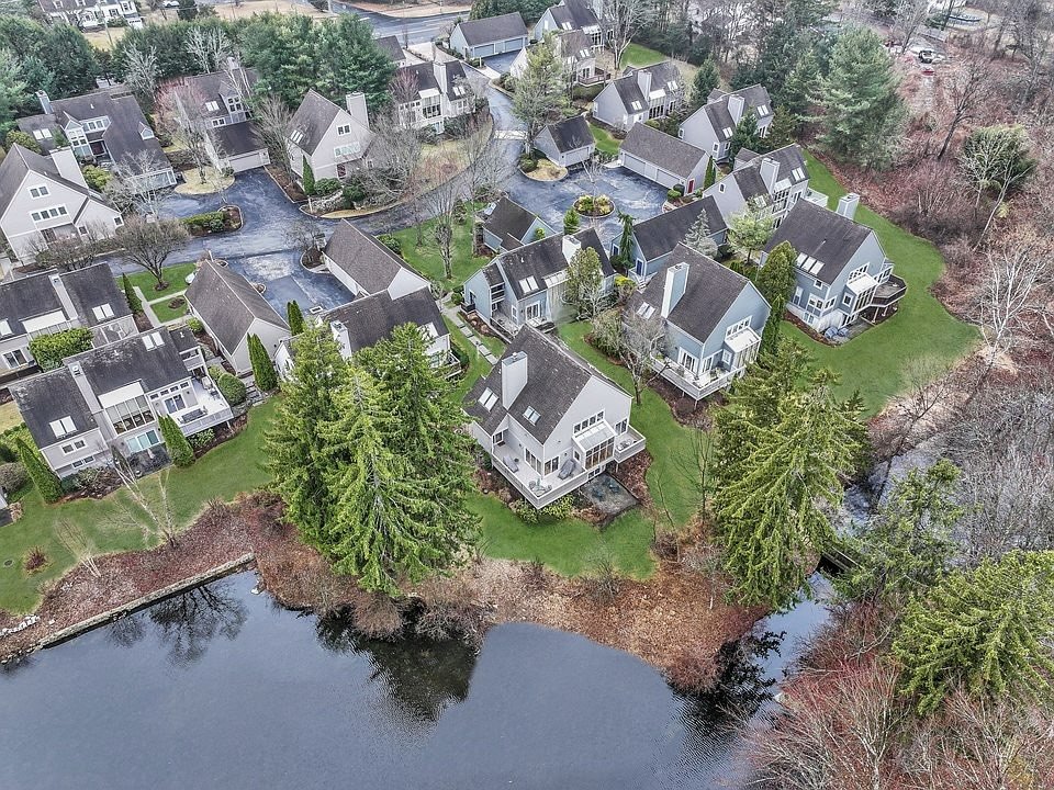 SOLD | 230 New Canaan Avenue, Norwalk | $1.295,000