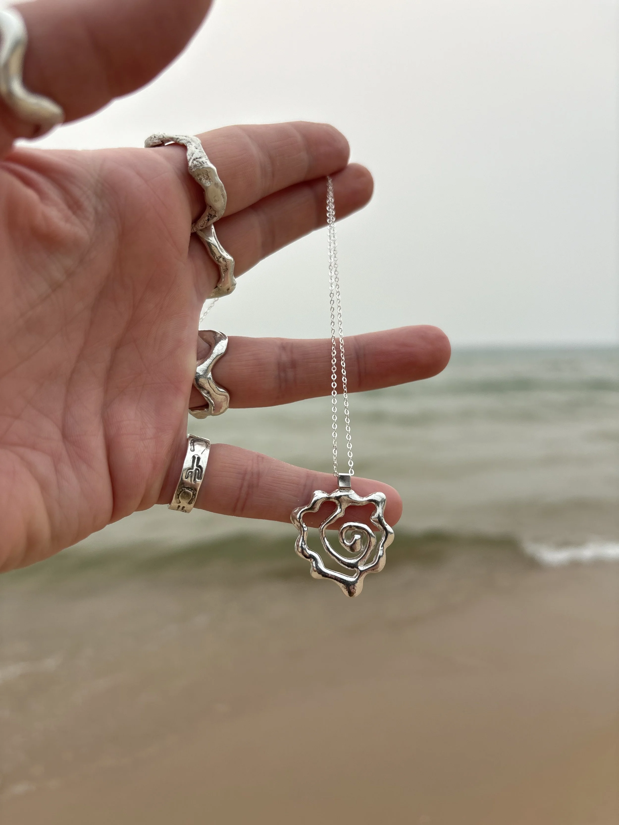 Spiral necklace