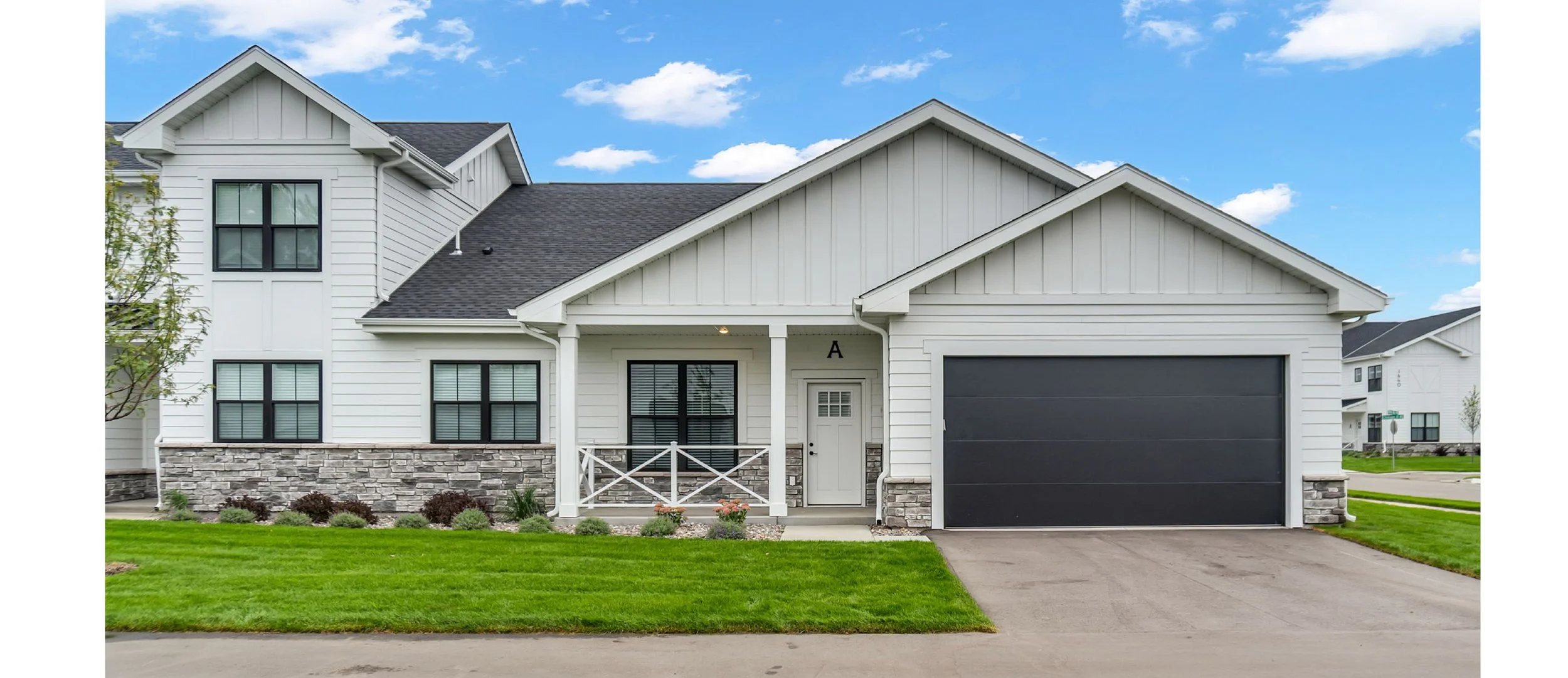 22-077- Sandhill Parkway Townhomes - Website Template10.jpg