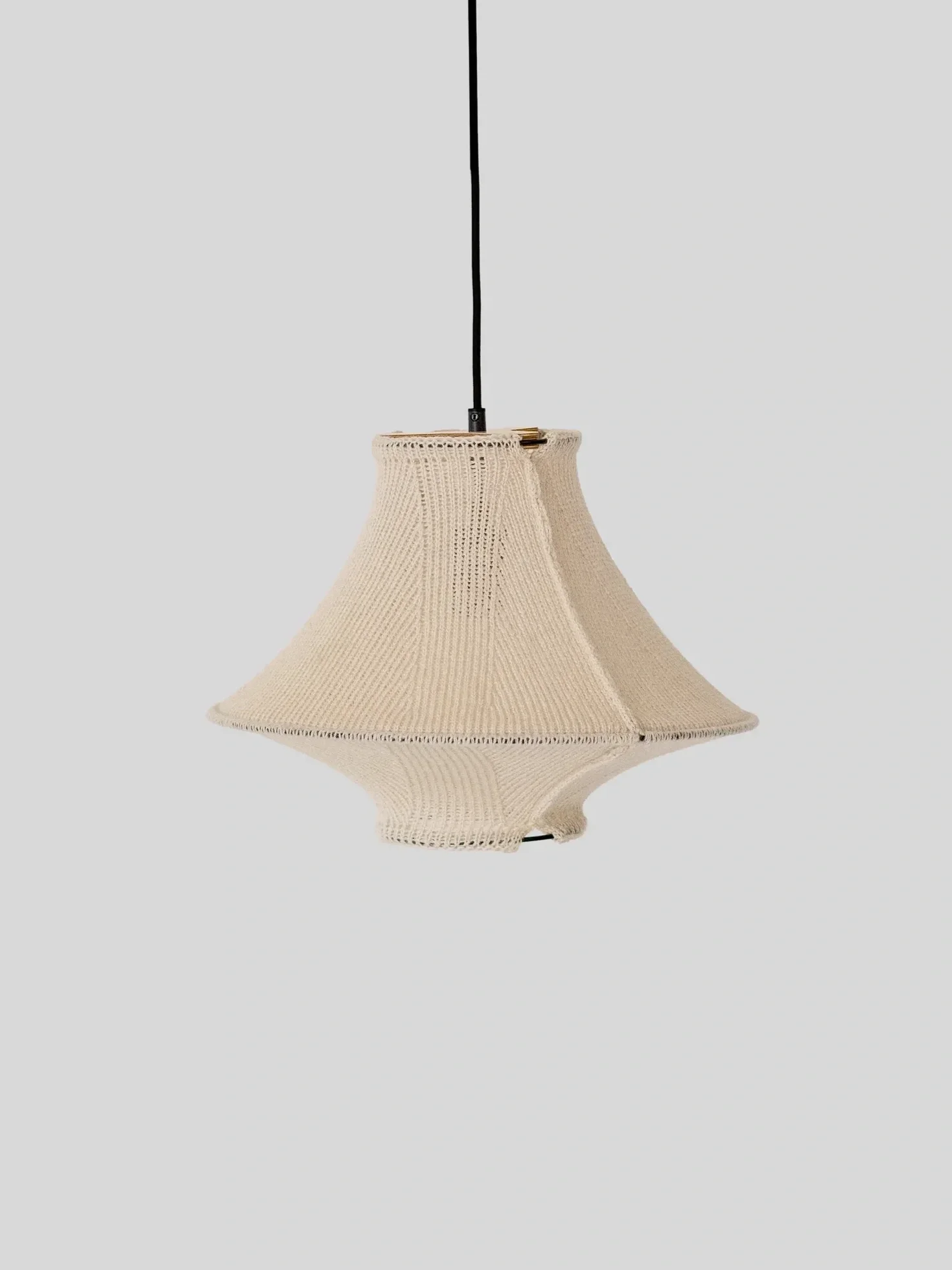 Lof+Wool+Hiwa+40+pendant+light+Studio.webp
