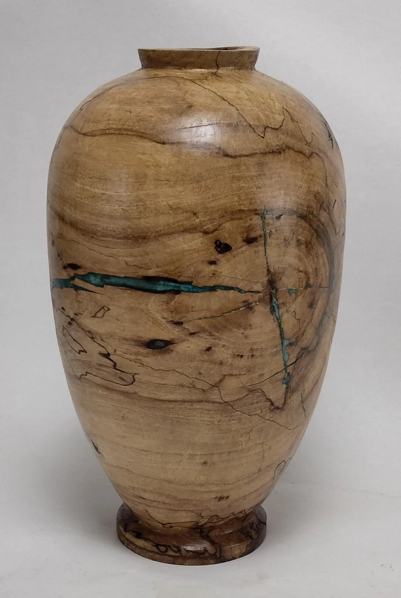 "Pecan Vase" by Dan Wolf
