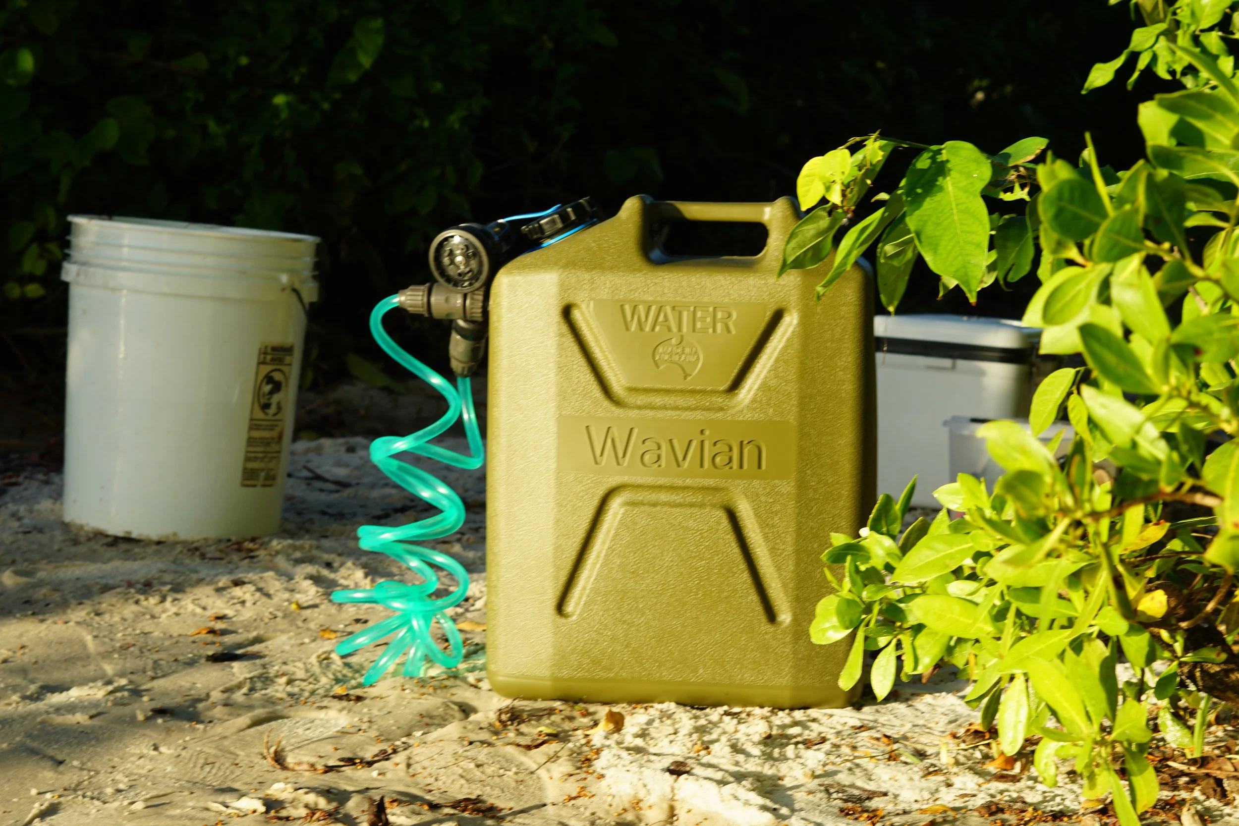 Portable Electric JerryCan Camping Shower H2GO USA — H2GO Portable