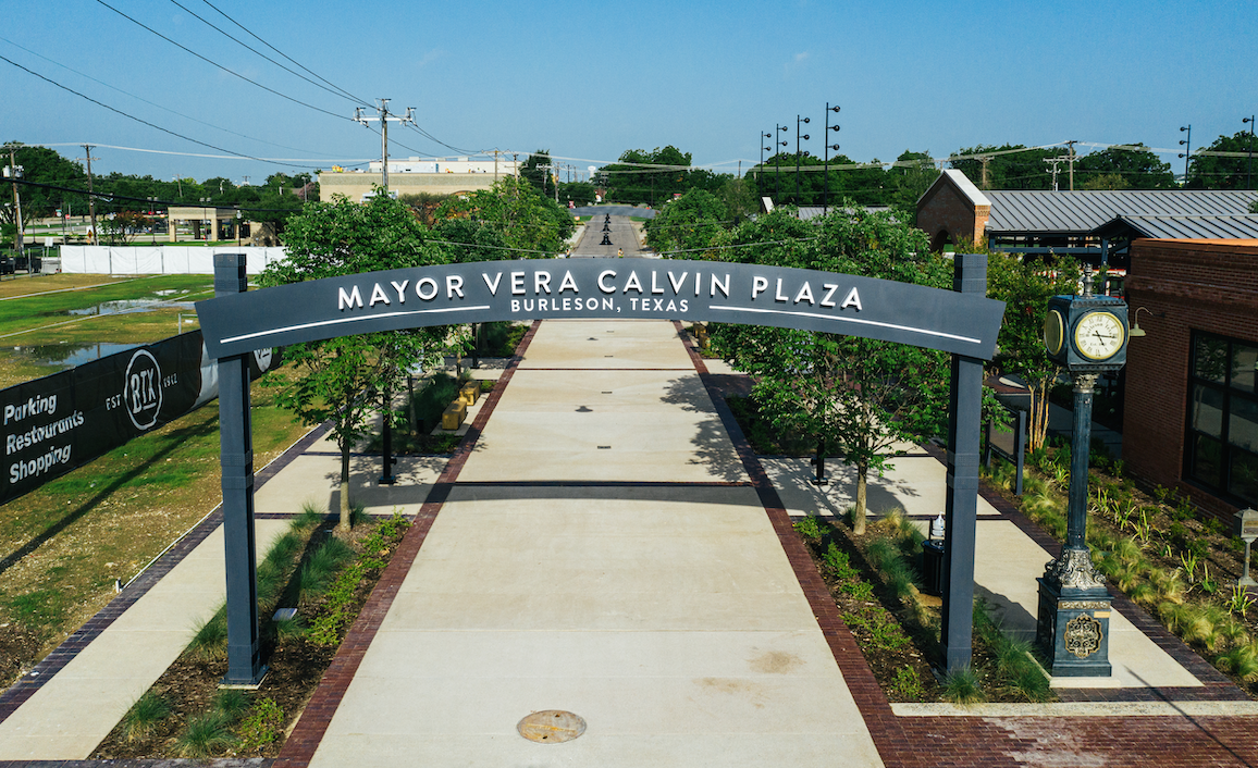 logo designer, kinsey bowser, dallas, texas