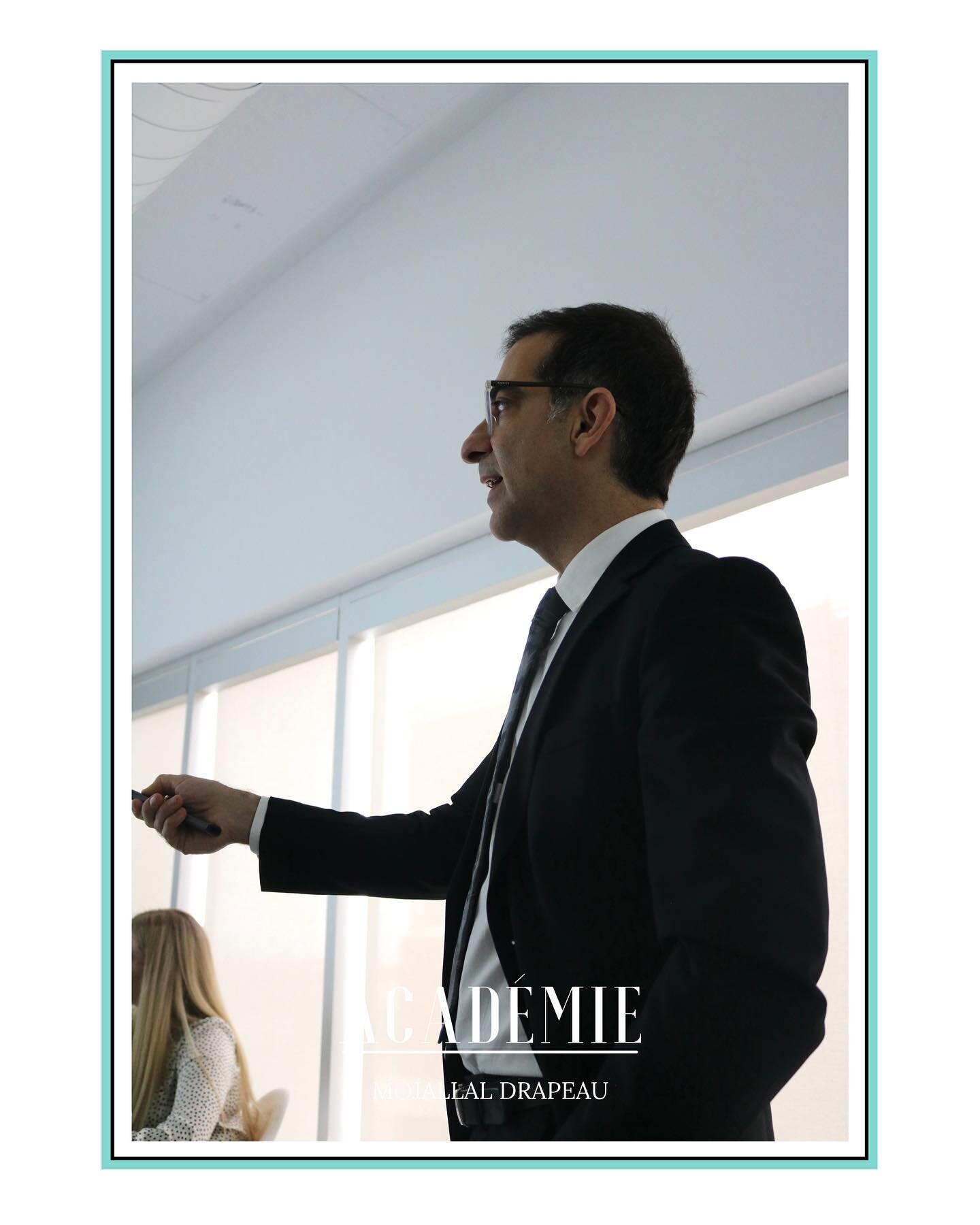 La prochaine formation donner par
@melaniedrapeau.inc &amp; @professor_mojallal se d&eacute;roulera le 29 &amp; 30 avril 2023.

Pour plus d&rsquo;informations, veuillez nous &eacute;crire en DM ou envoyez nous votre CV et votre num&eacute;ro licence 