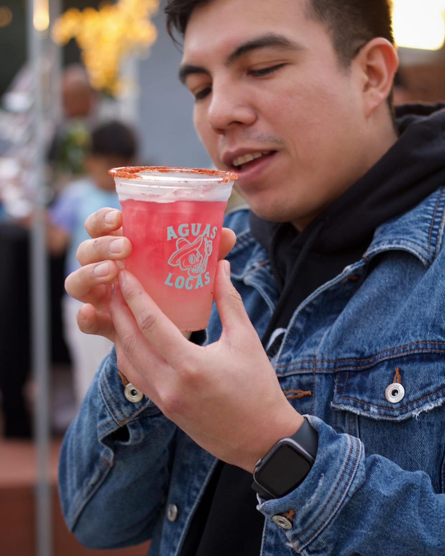 How do you enjoy your aguas? We suggest a good rim dip and pouring over ice 🧊😋🍉 &iexcl;Salud! 

Thanks to our #familia at @ffroasters for the good times ☕️ 🎉