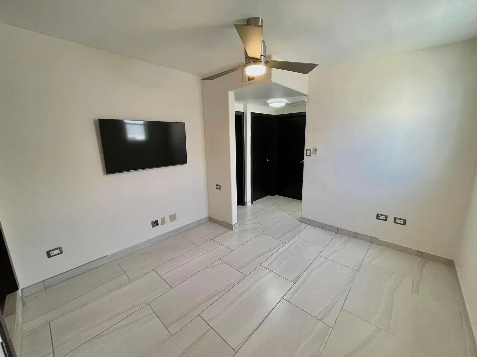 WhatsApp Image 2026-01-13 at 14.40.59 (2).jpeg