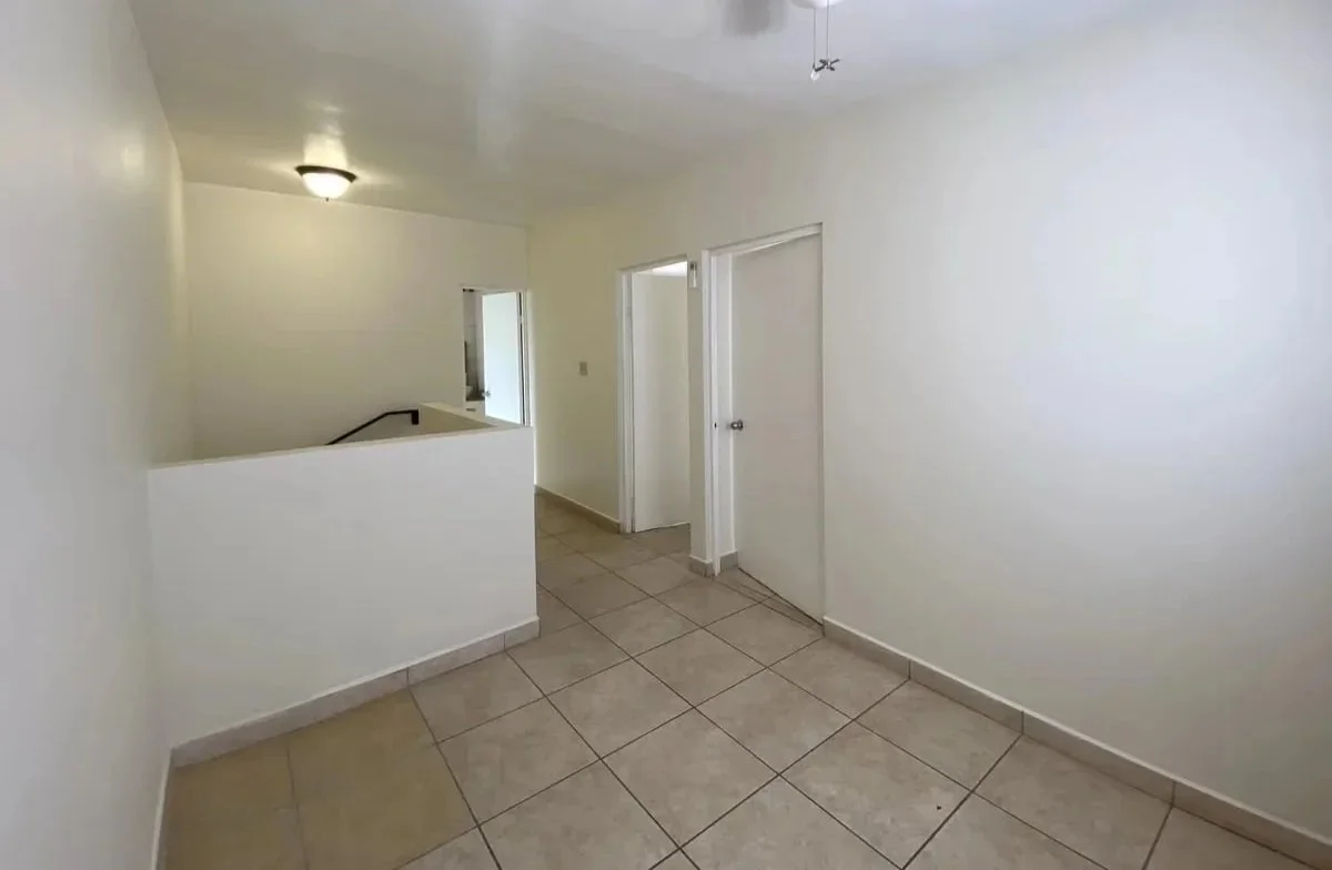 a16a5e27-148c-4b06-b9ca-fc15819ea815.jpg