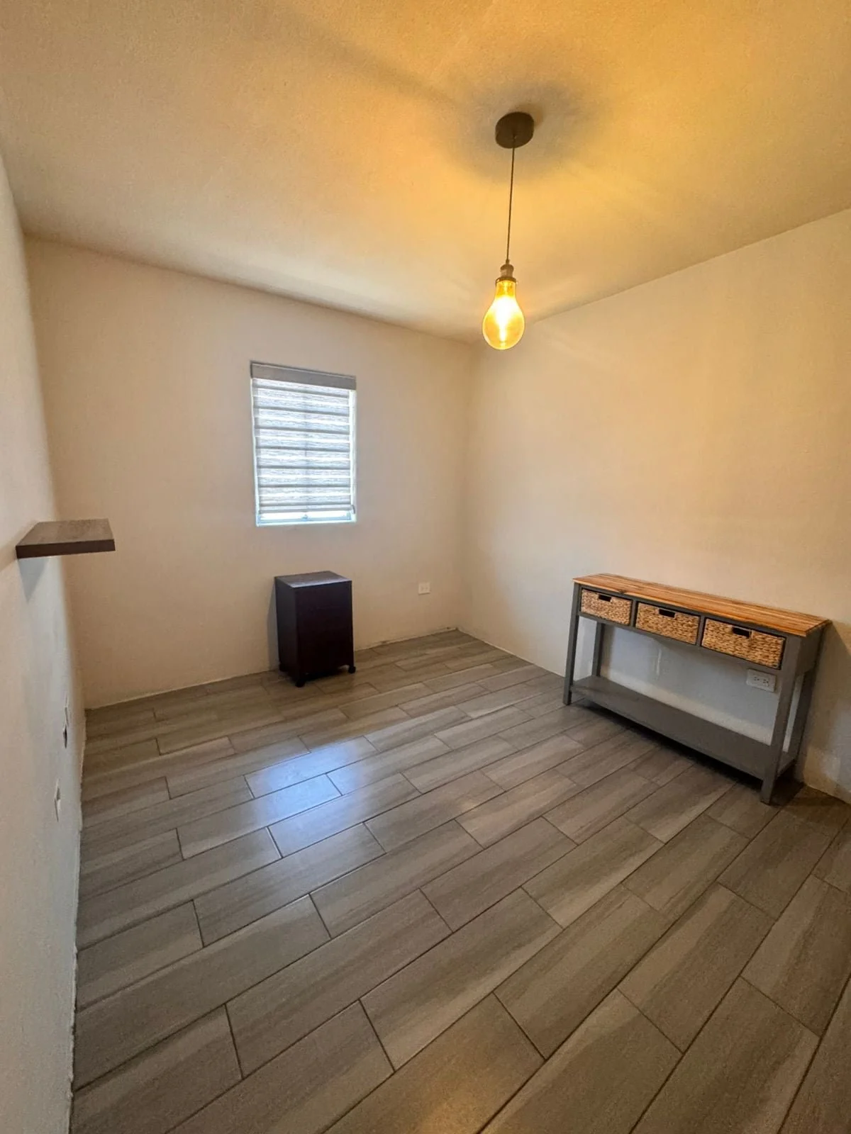 f9b0b617-d73a-44c1-9821-f7a0264673ca.jpg