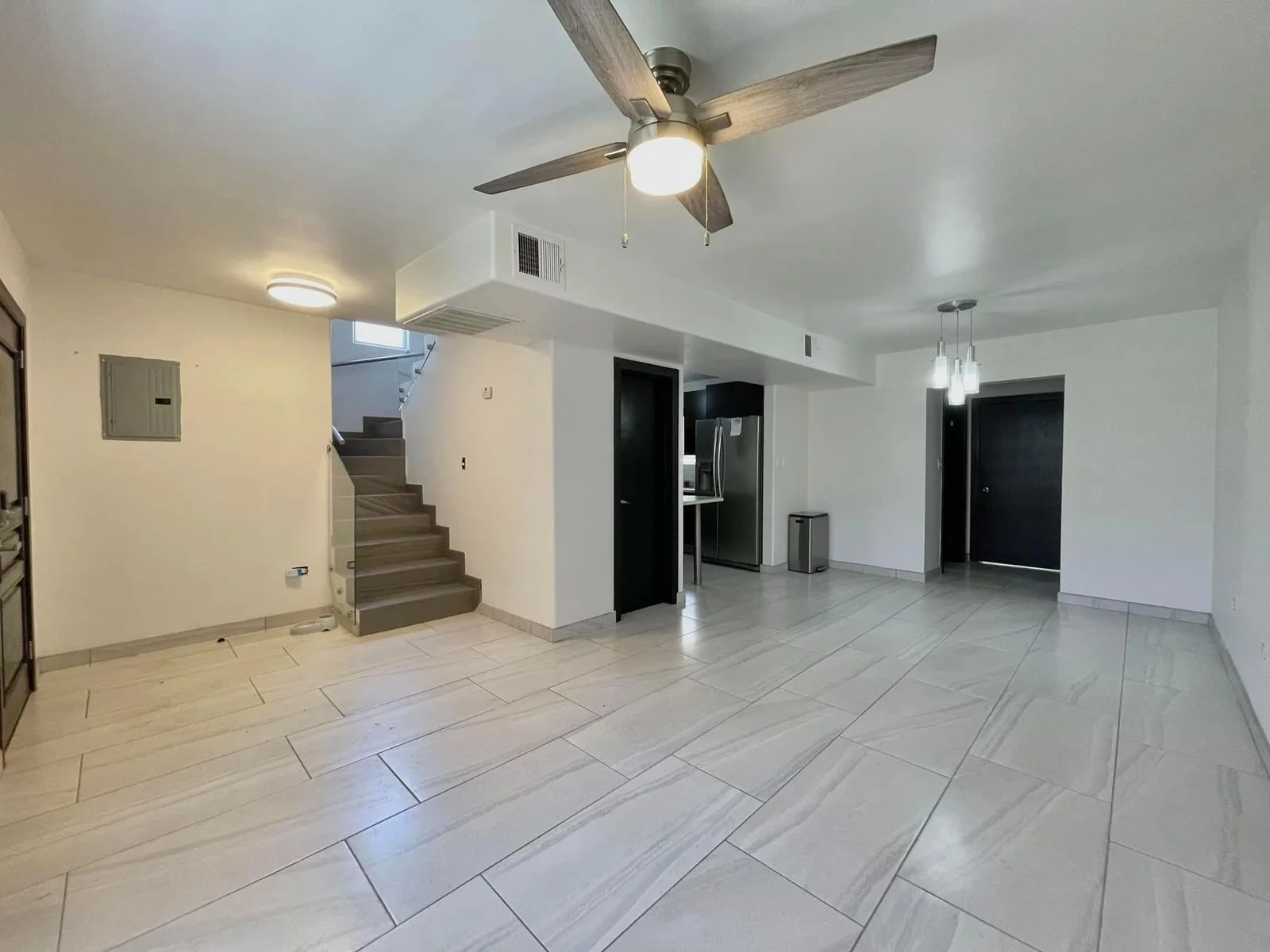 WhatsApp Image 2026-01-13 at 14.40.59 (8).jpeg