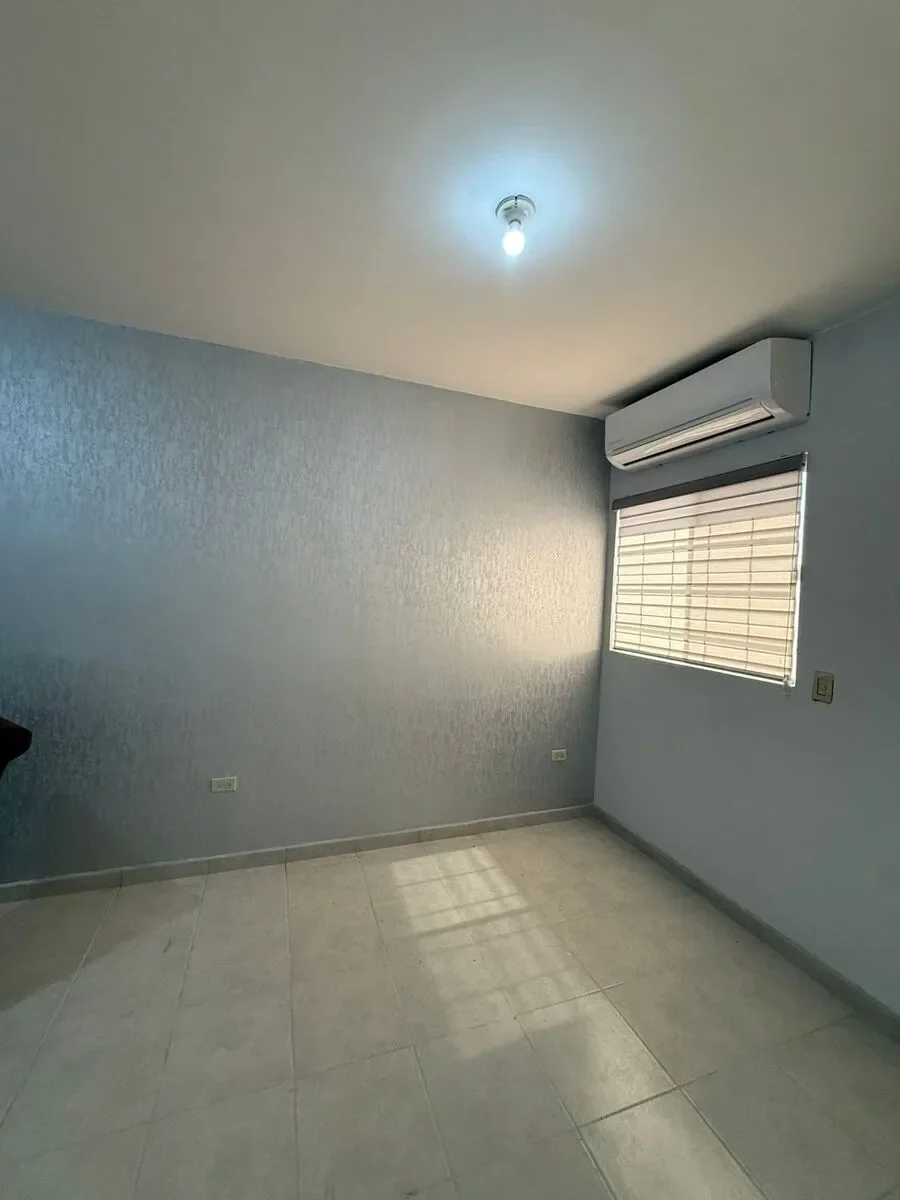 EB-UJ2220.webp