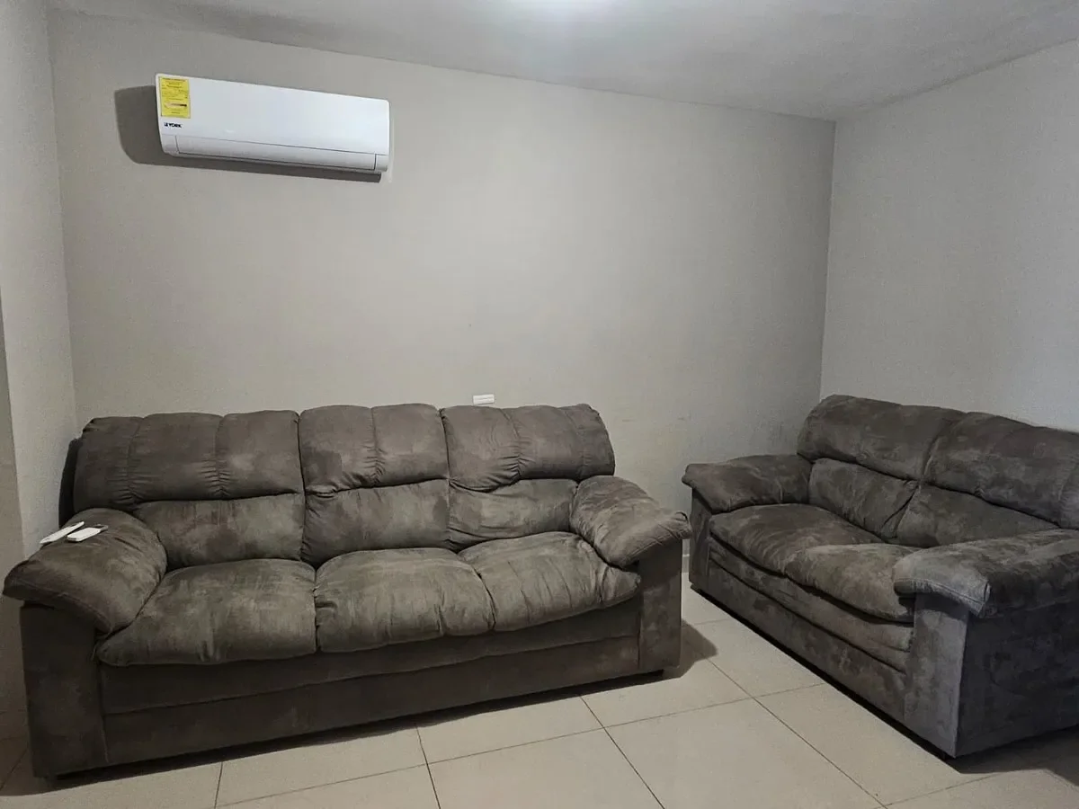 EB-UF9486.webp