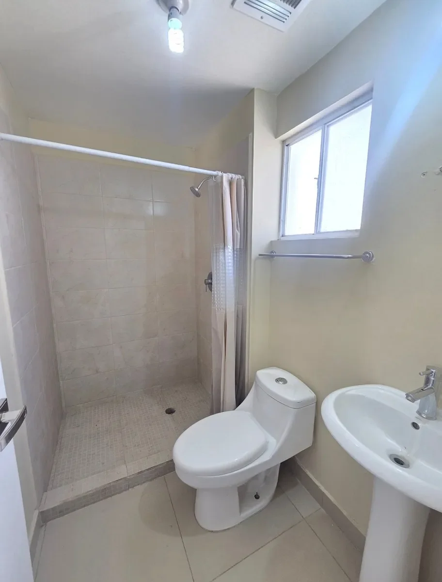 EB-WI0951.webp