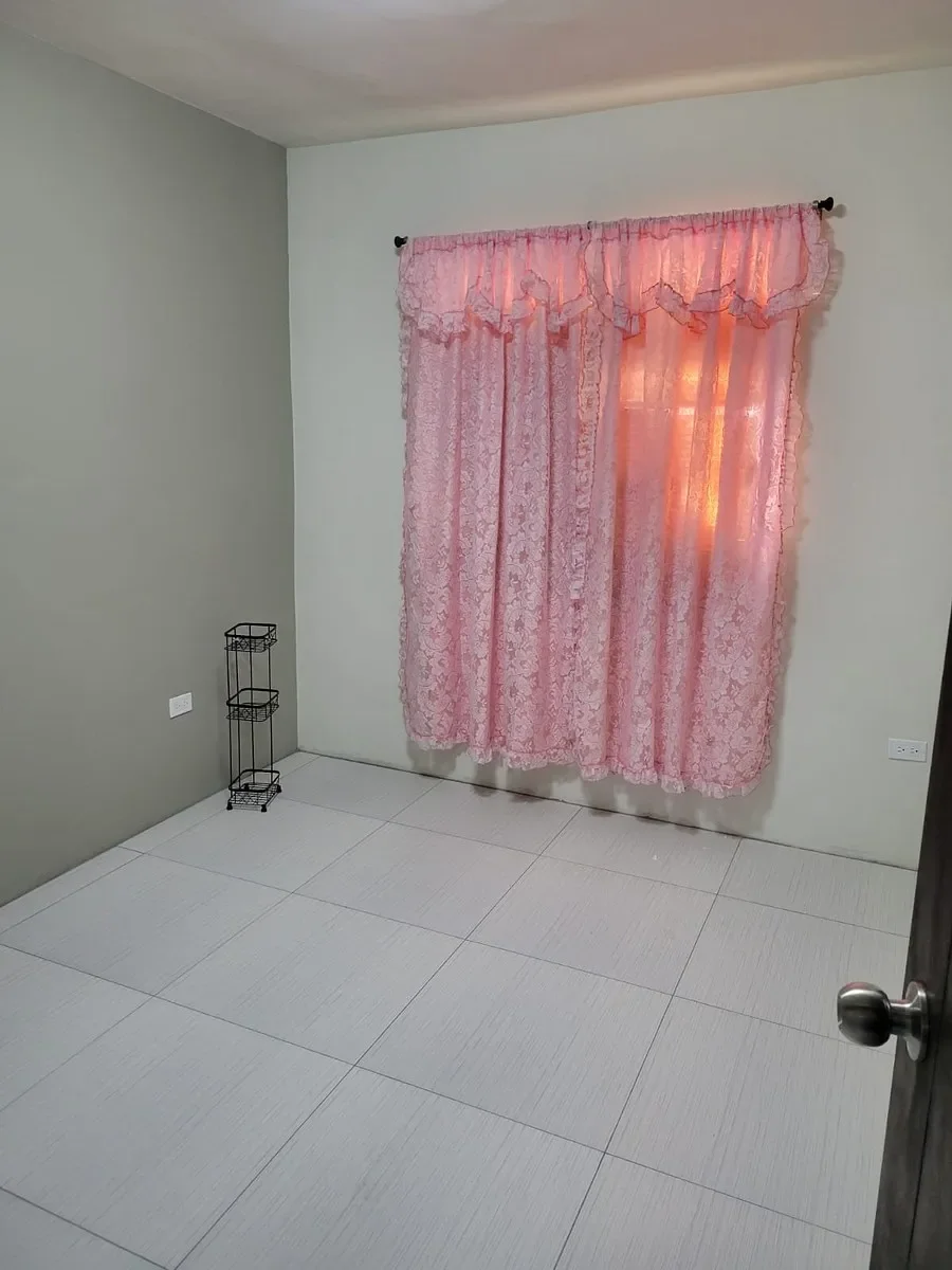 EB-WO3371.webp