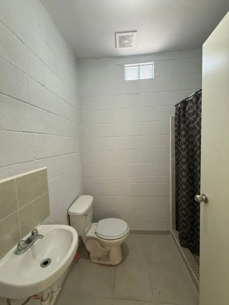 EB-UJ2220.webp