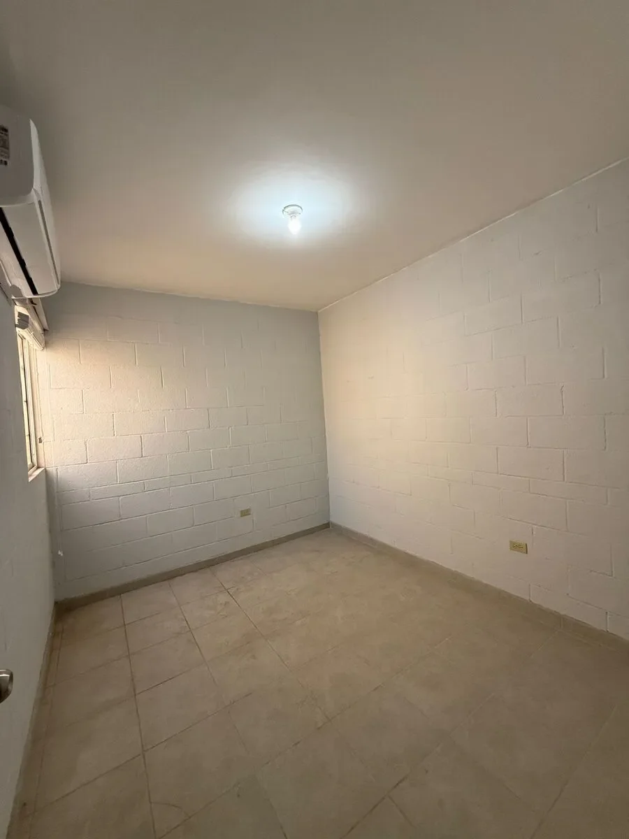 EB-UJ2220.webp