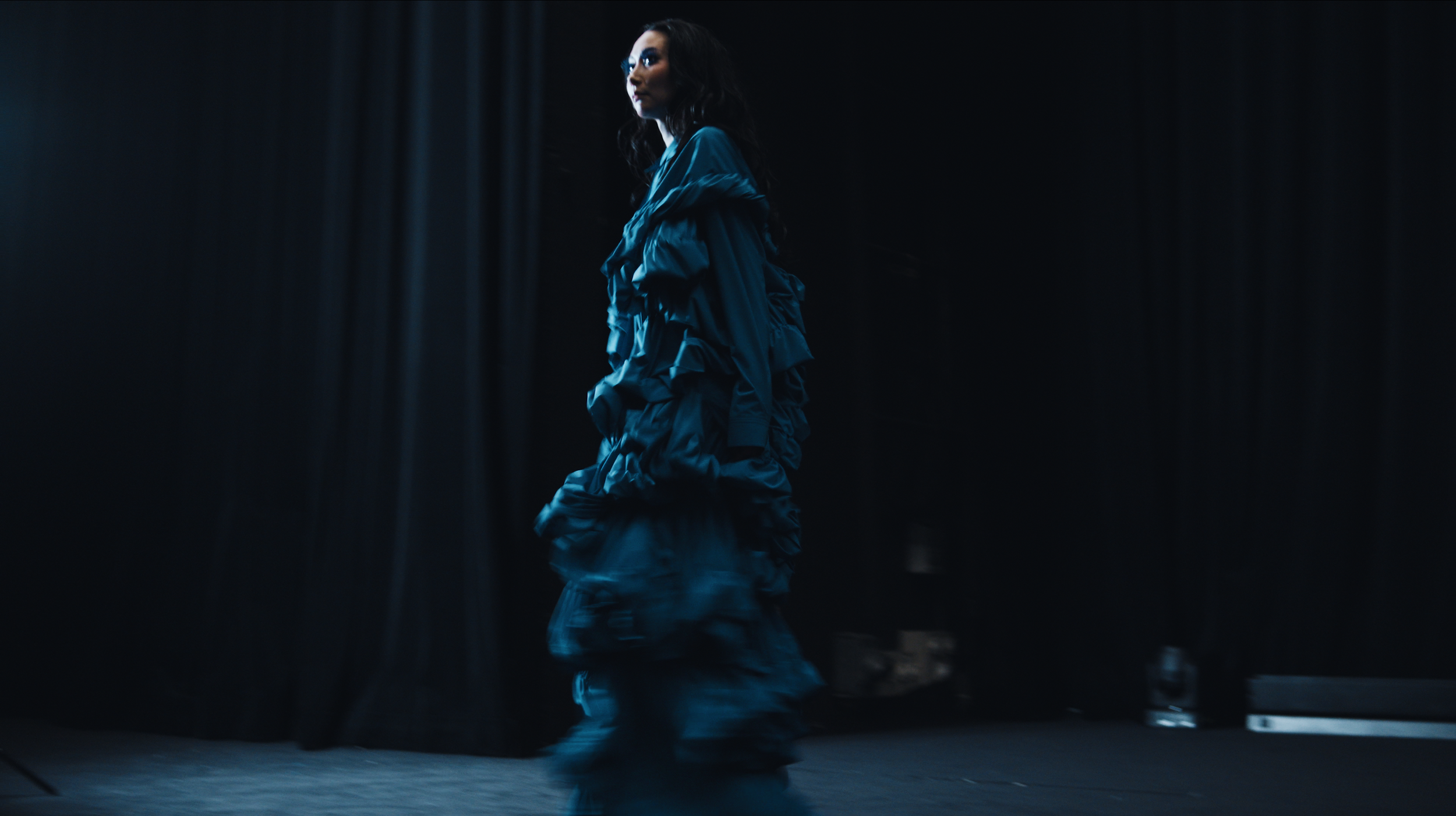 Valette Studio - Miniature_ces gens-là.png