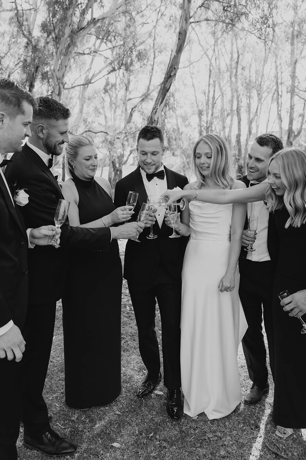 JAMEY_JASON_LOVEBYSHAE_MORRISONS_WINERY-19_websize (1).jpg