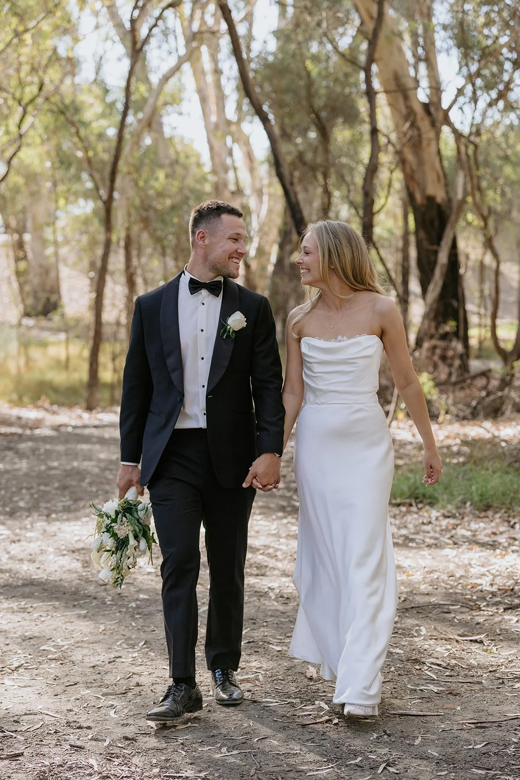 JAMEY_JASON_LOVEBYSHAE_MORRISONS_WINERY-209_websize.jpg