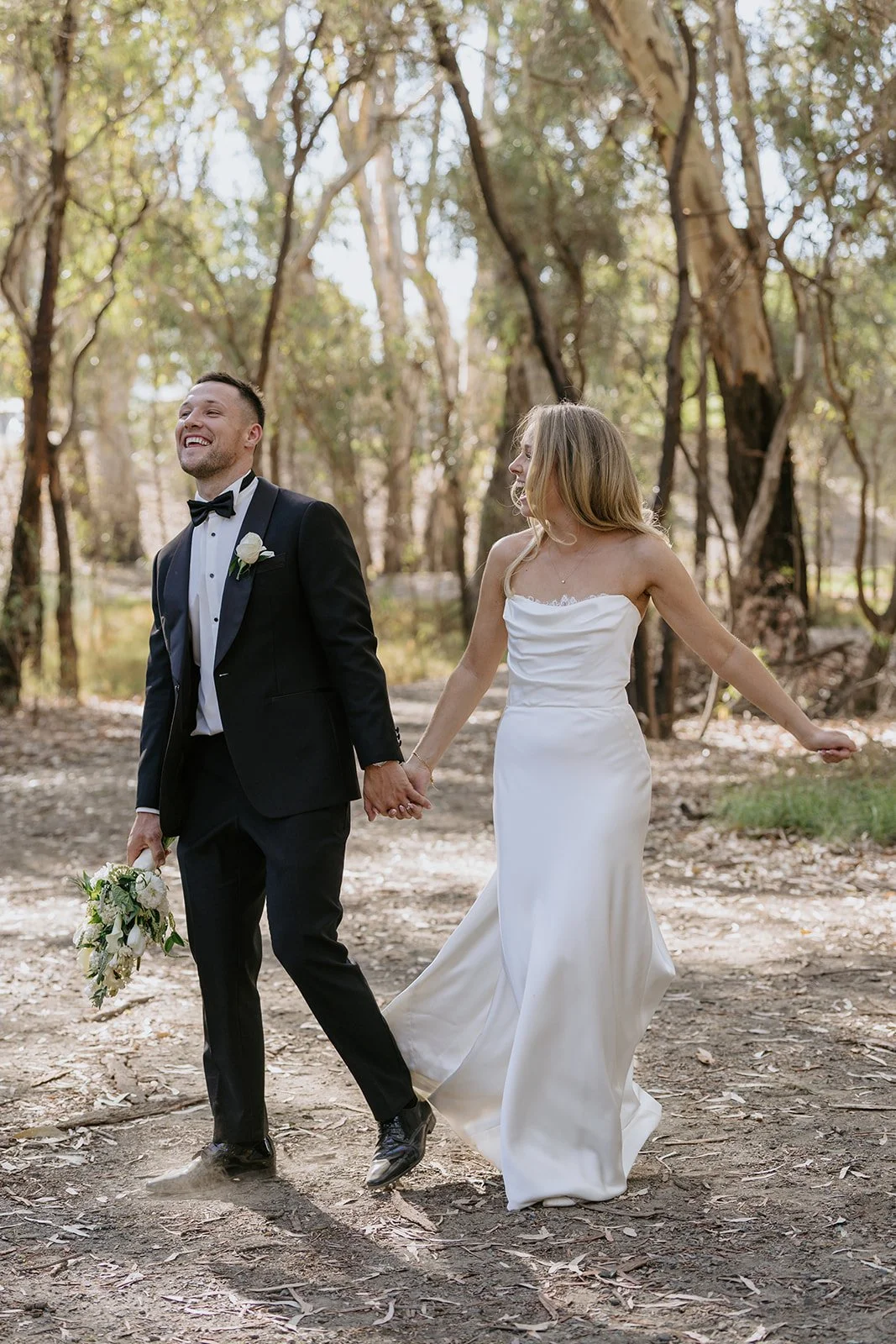 JAMEY_JASON_LOVEBYSHAE_MORRISONS_WINERY-211_websize.jpg