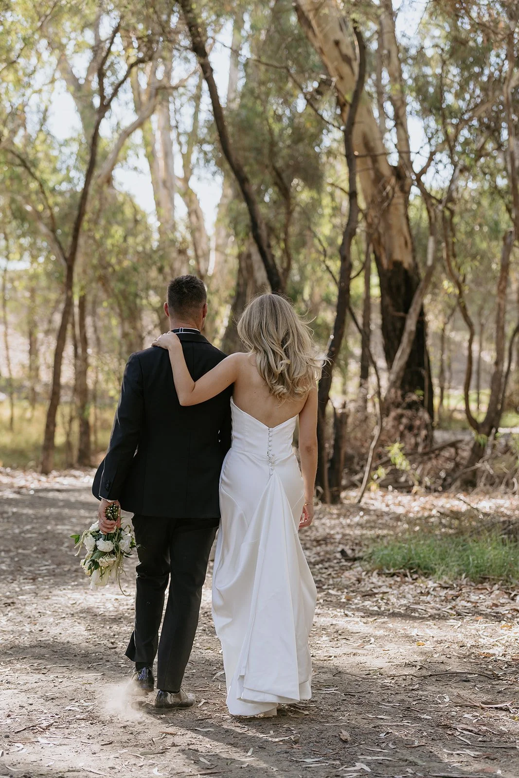 JAMEY_JASON_LOVEBYSHAE_MORRISONS_WINERY-226_websize.jpg