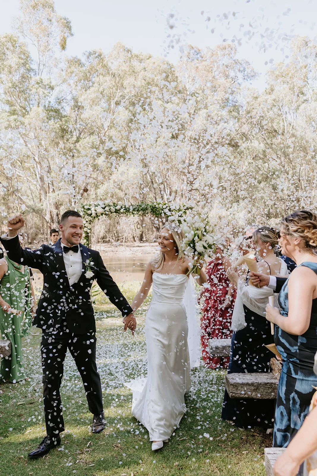 JAMEY_JASON_LOVEBYSHAE_MORRISONS_WINERY-221_websize.jpg