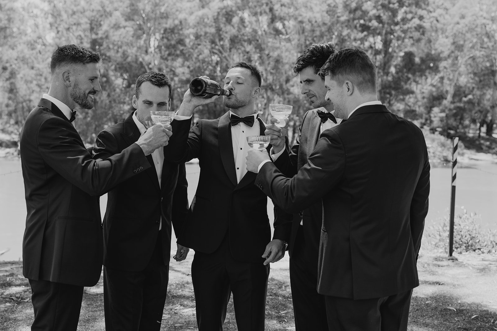 JAMEY_JASON_LOVEBYSHAE_MORRISONS_WINERY-86_websize.jpg
