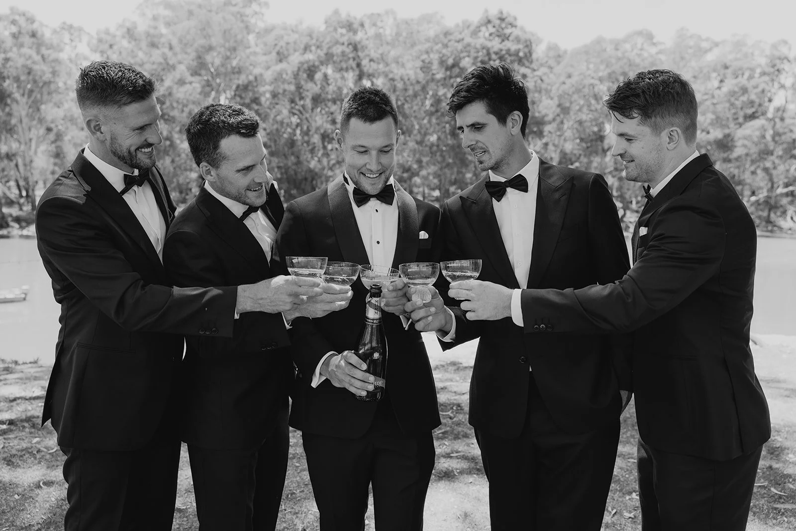 JAMEY_JASON_LOVEBYSHAE_MORRISONS_WINERY-90_websize.jpg