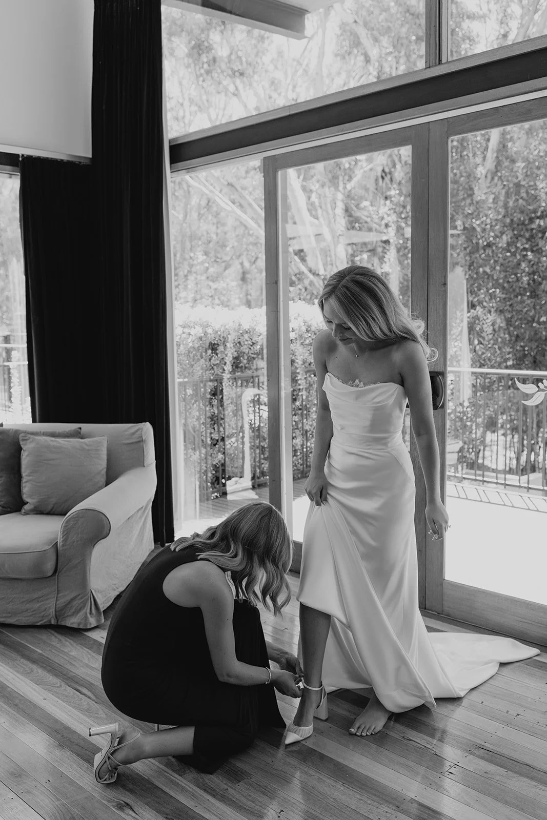 JAMEY_JASON_LOVEBYSHAE_MORRISONS_WINERY-90_websize (1).jpg
