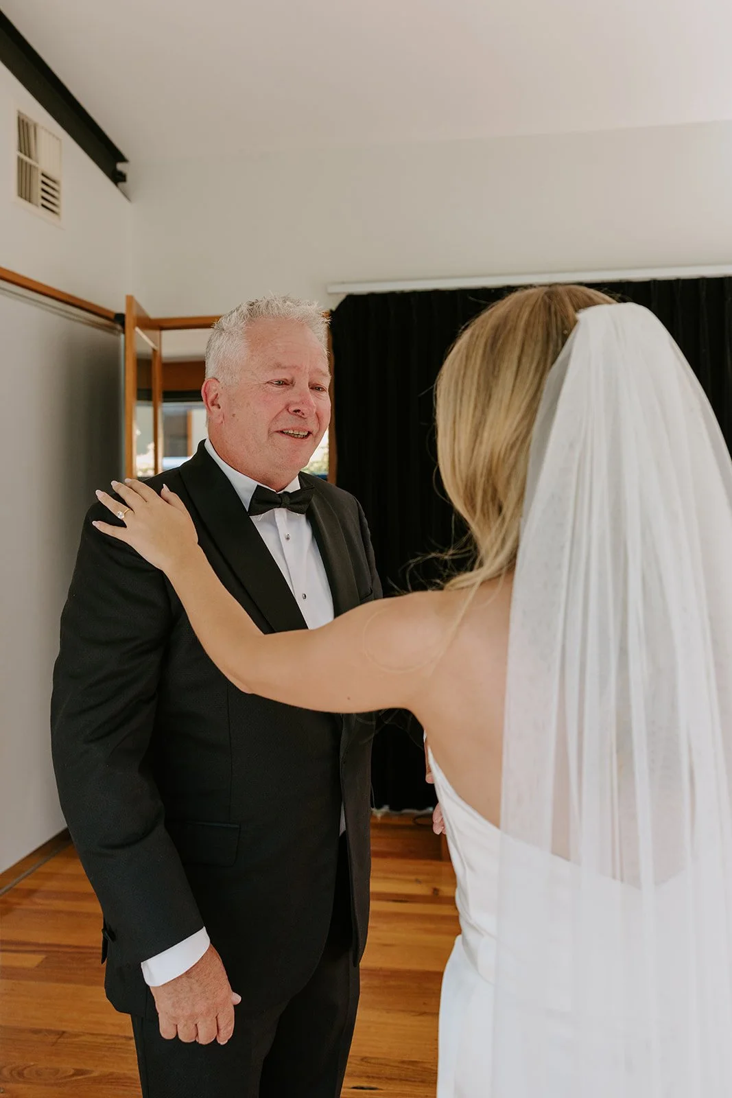 JAMEY_JASON_LOVEBYSHAE_MORRISONS_WINERY-187_websize.jpg