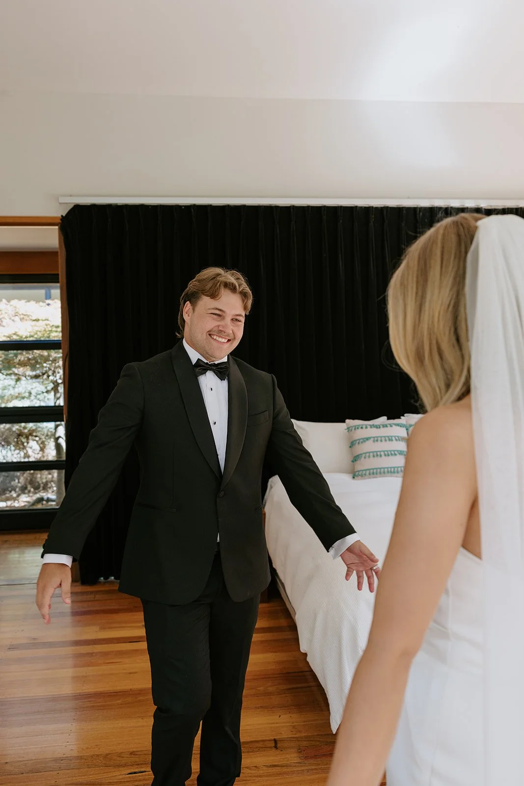 JAMEY_JASON_LOVEBYSHAE_MORRISONS_WINERY-192_websize.jpg