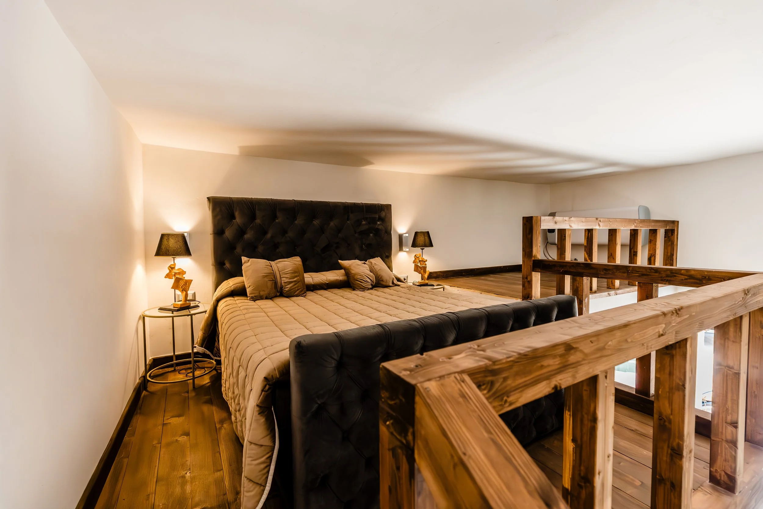 BRA - Website - Hotel - Suites - Tower Suite - 4.jpg