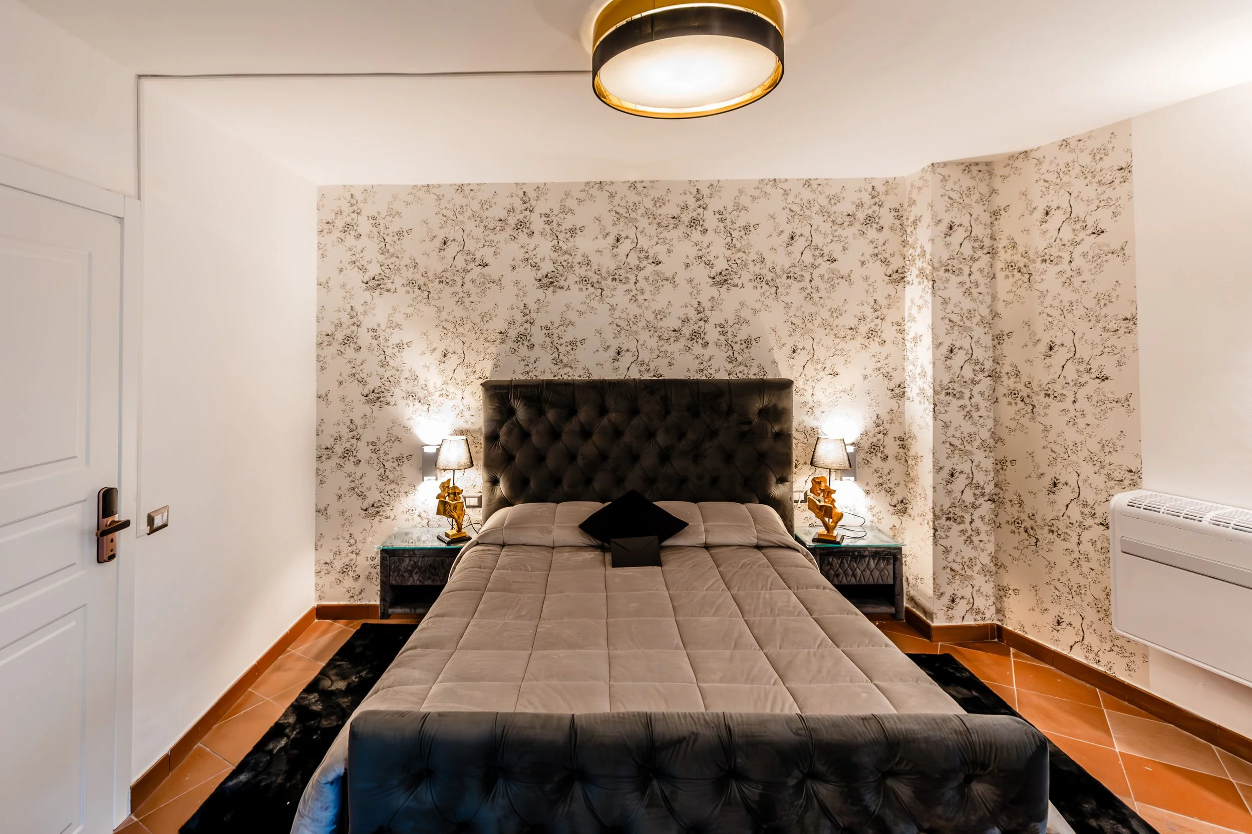 BRA - Website - Suites - Double - 7.jpg