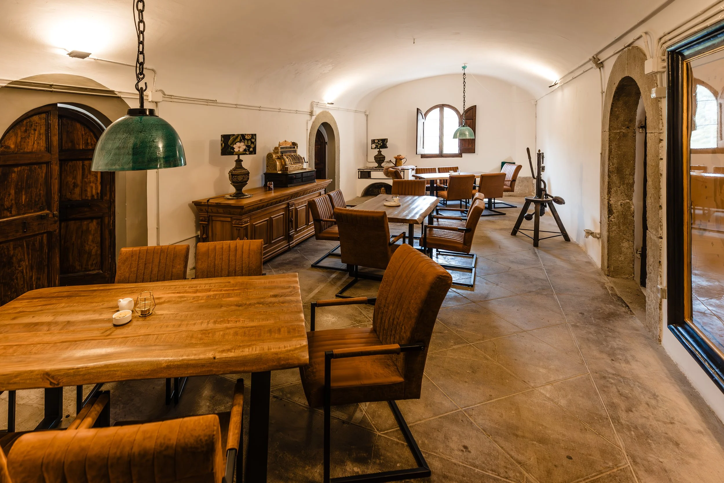 BRA - Website - Amenities - Breakfast - 1.jpg