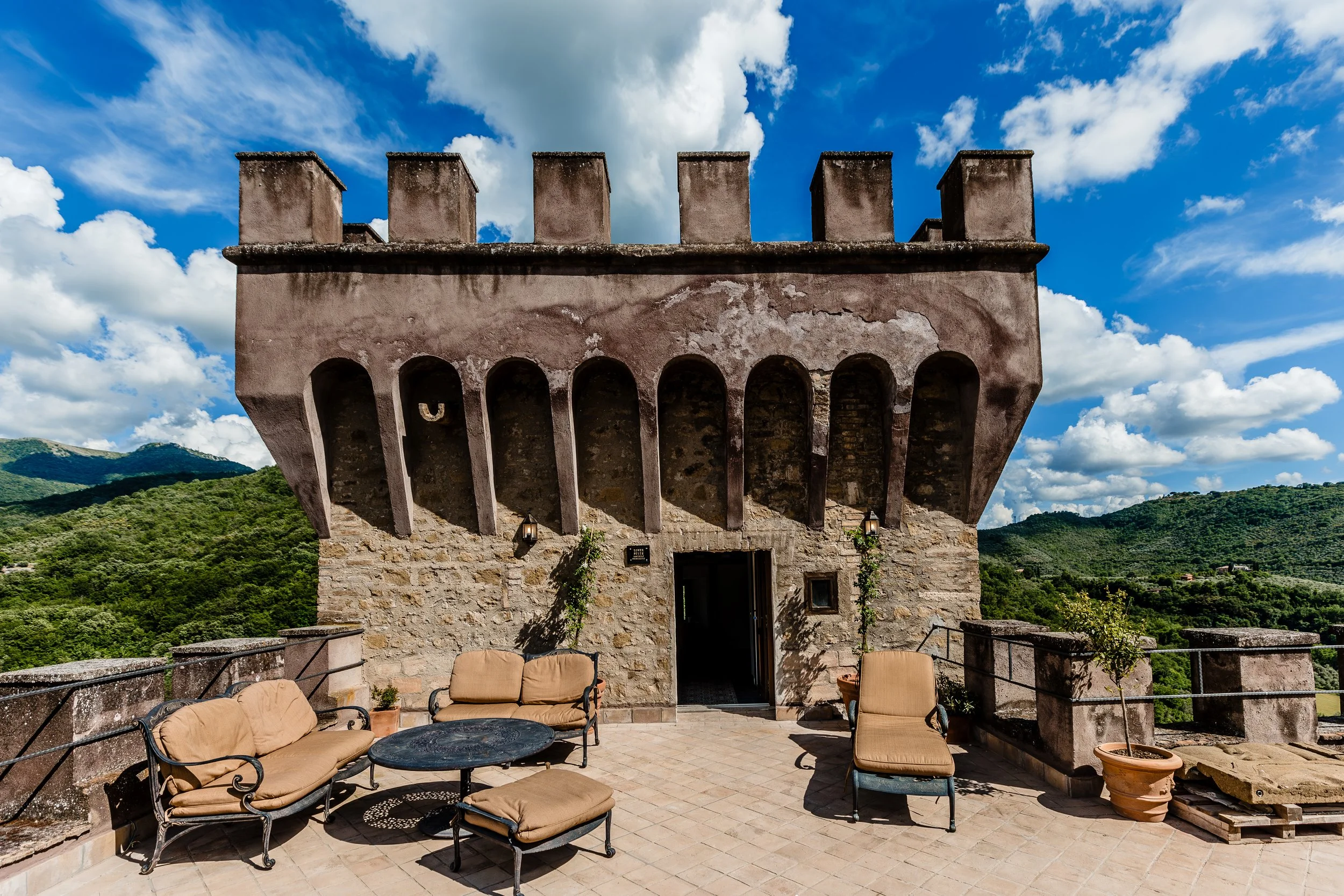 BRA - Website - Hotel - Suites - Tower Suite - 2.jpg