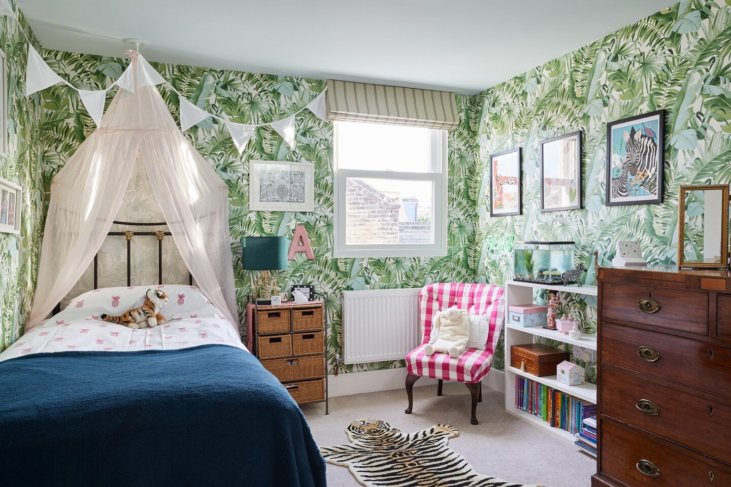 Gong hei fat choy!! It is the year of the tiger 🐅 so I thought I would share with you a recently completed bedroom for a little girl who loves tigers 🐯!!!

📸 photocredit @snookphotograph