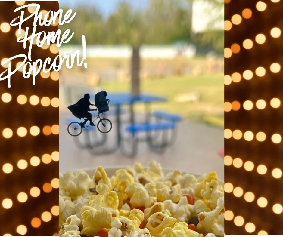 πβ¨ “E.T. Phone Home… for Popcorn!” πΏβ¨
This Thursday & Friday only, grab our special Phone Home Popcorn for just $12 during the showing of E.T. the Extra-Terrestrial! π²
Join us under the stars —
π¬ Movie starts at 7:0