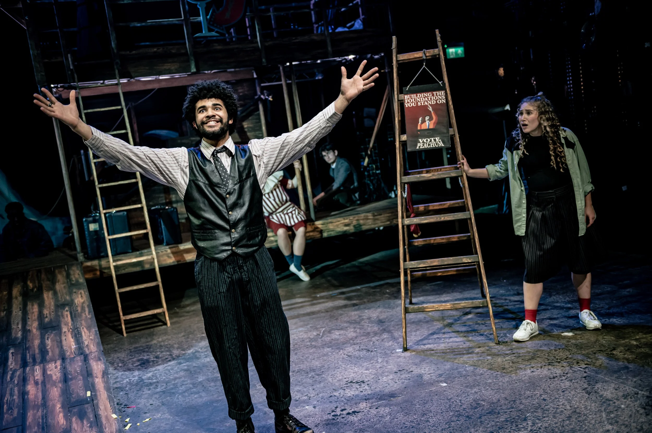 Lamda_Dead Dog In A Suitcase_Mark Dawson Photography_2409.jpeg